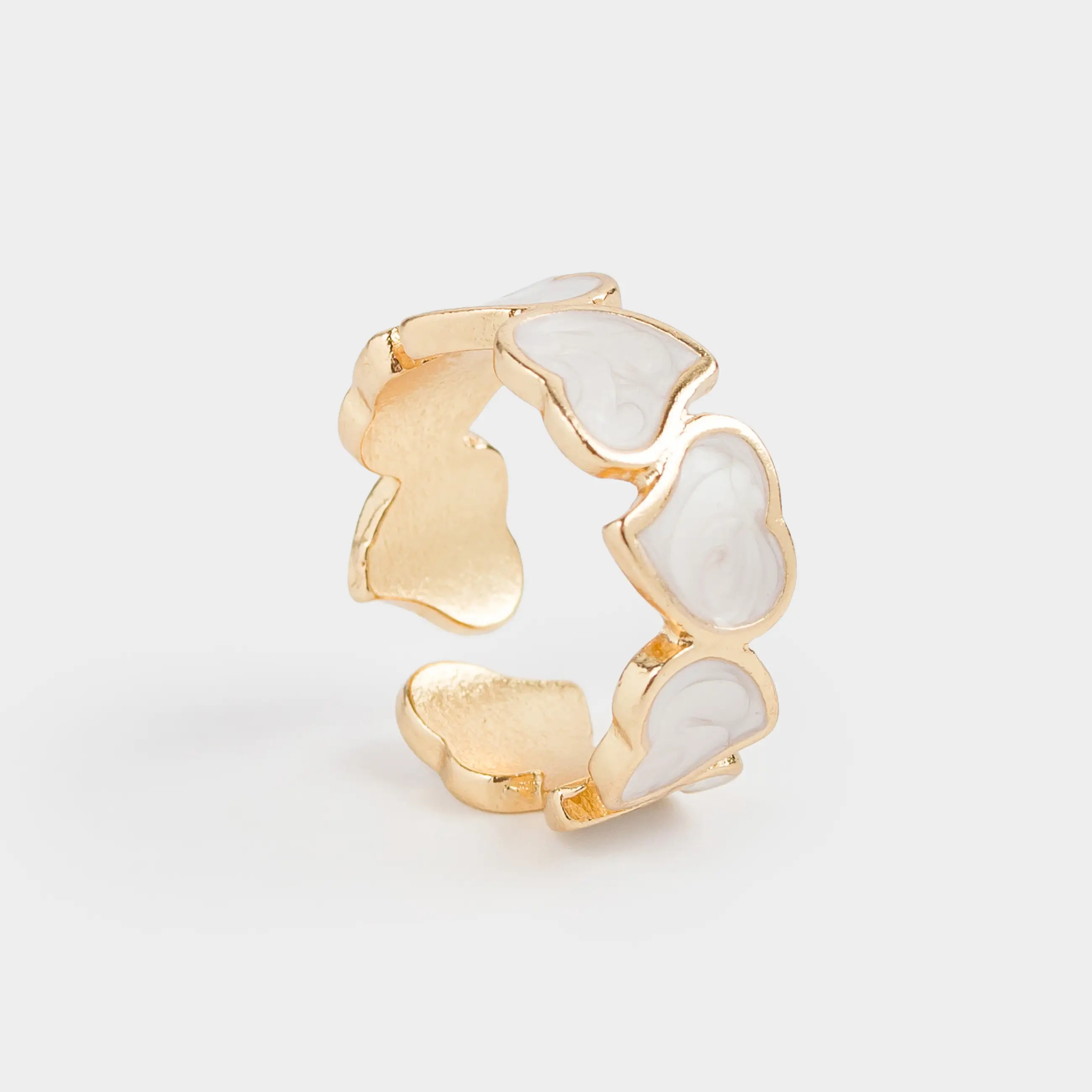 Ring, size S-M, single size, metal / acrylic, golden beige, Hearts, Jewelry heart