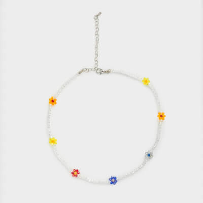 Chain, 50 cm, glass / metal, colored, Daisies and beads, Pearl color