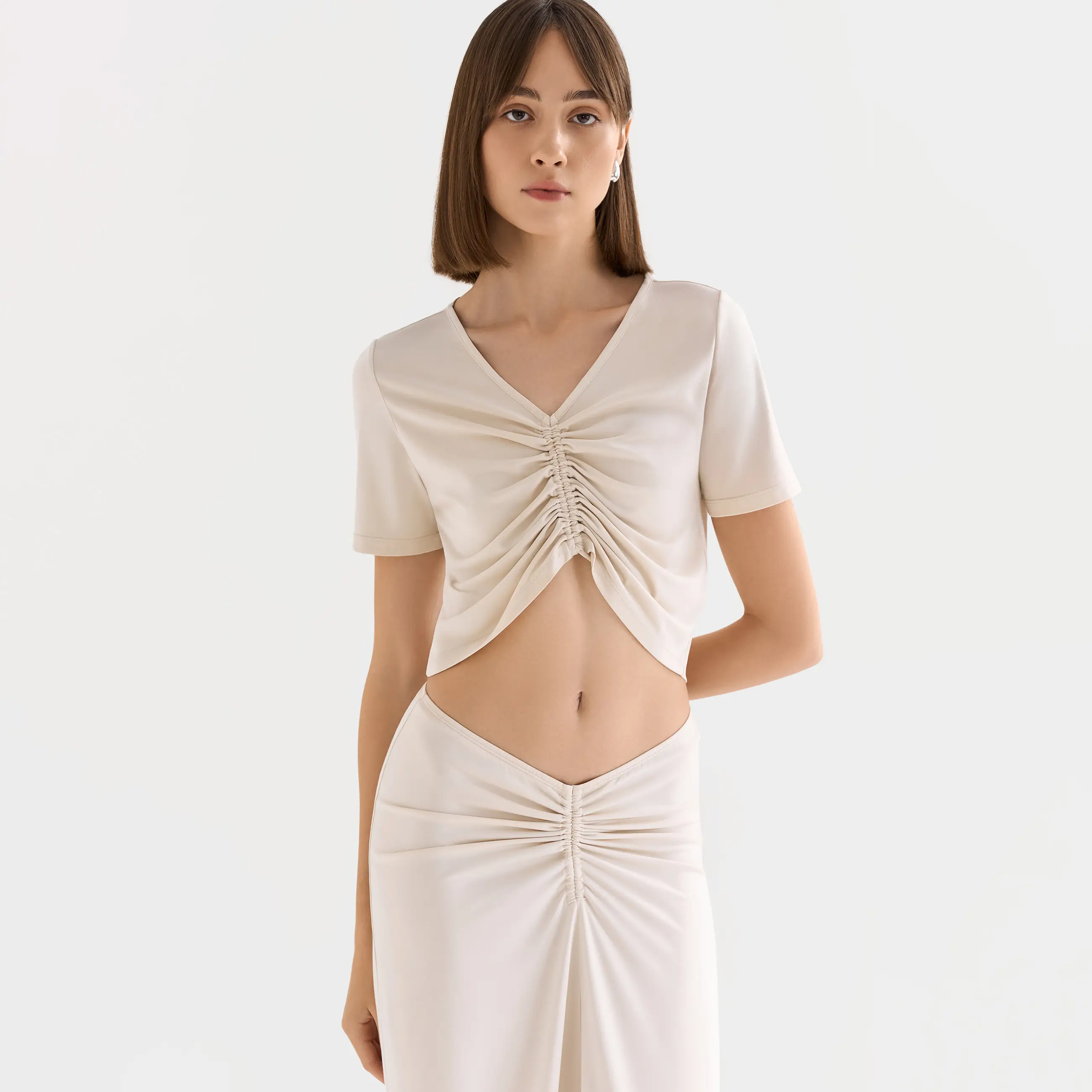Women's cropped top, size M, with short sleeves, gathered, viscose / polyester, graphite, Ametina
