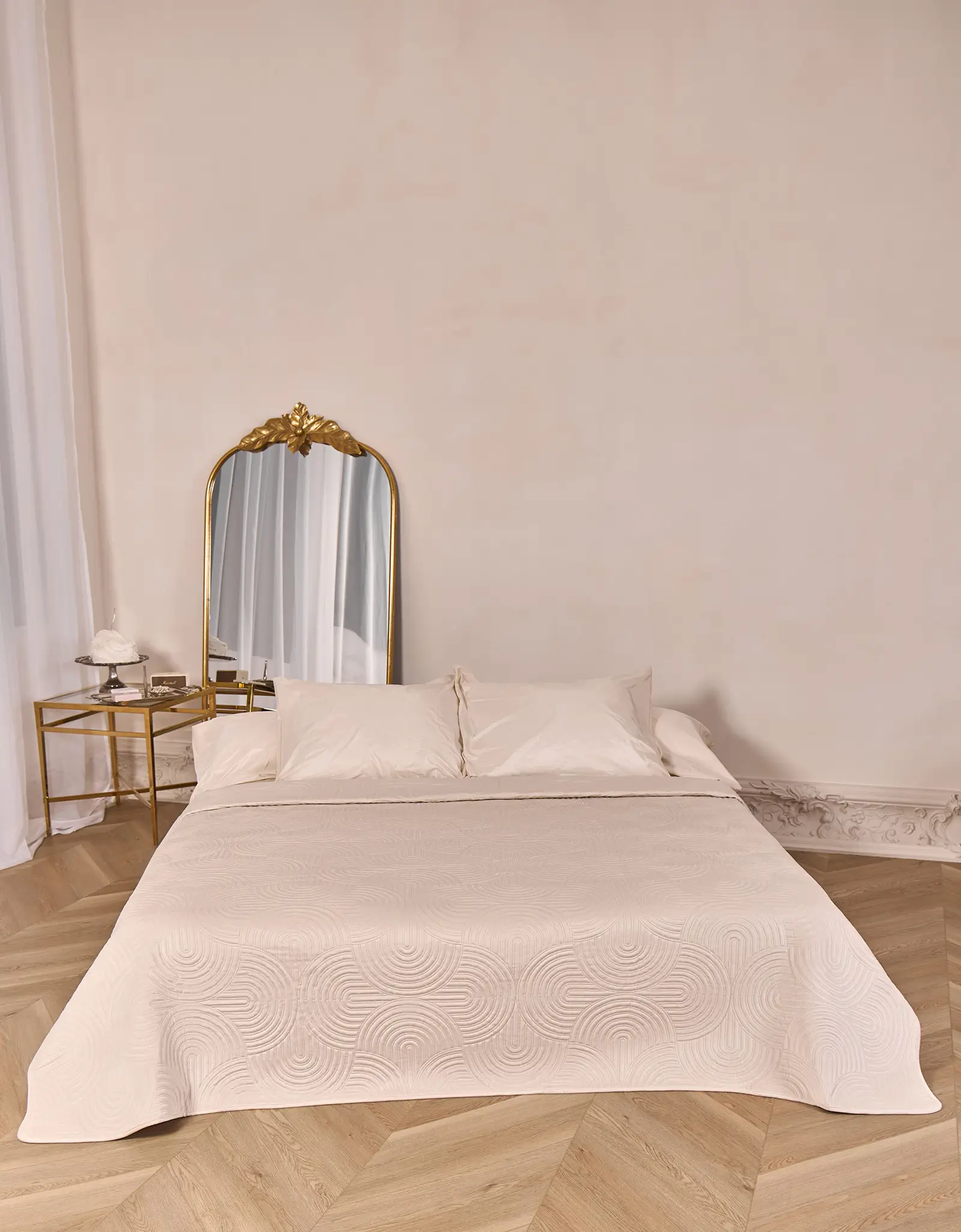 Bedspread, 220x240 cm, quilted, velvet/microfiber, sand, Arch, Arch