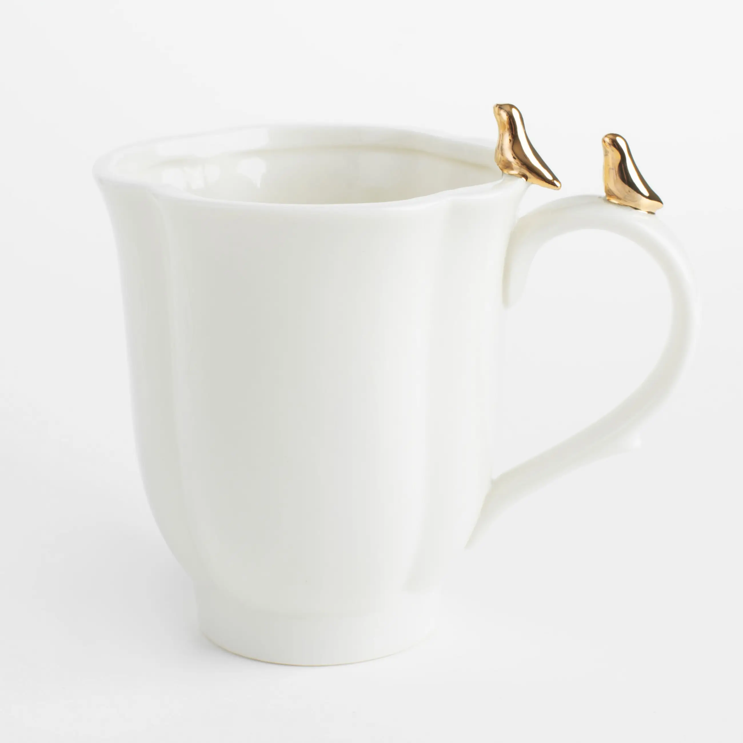 Mug, 370 ml, porcelain P, milky, Birds on the handle, Paradise garden, image-0