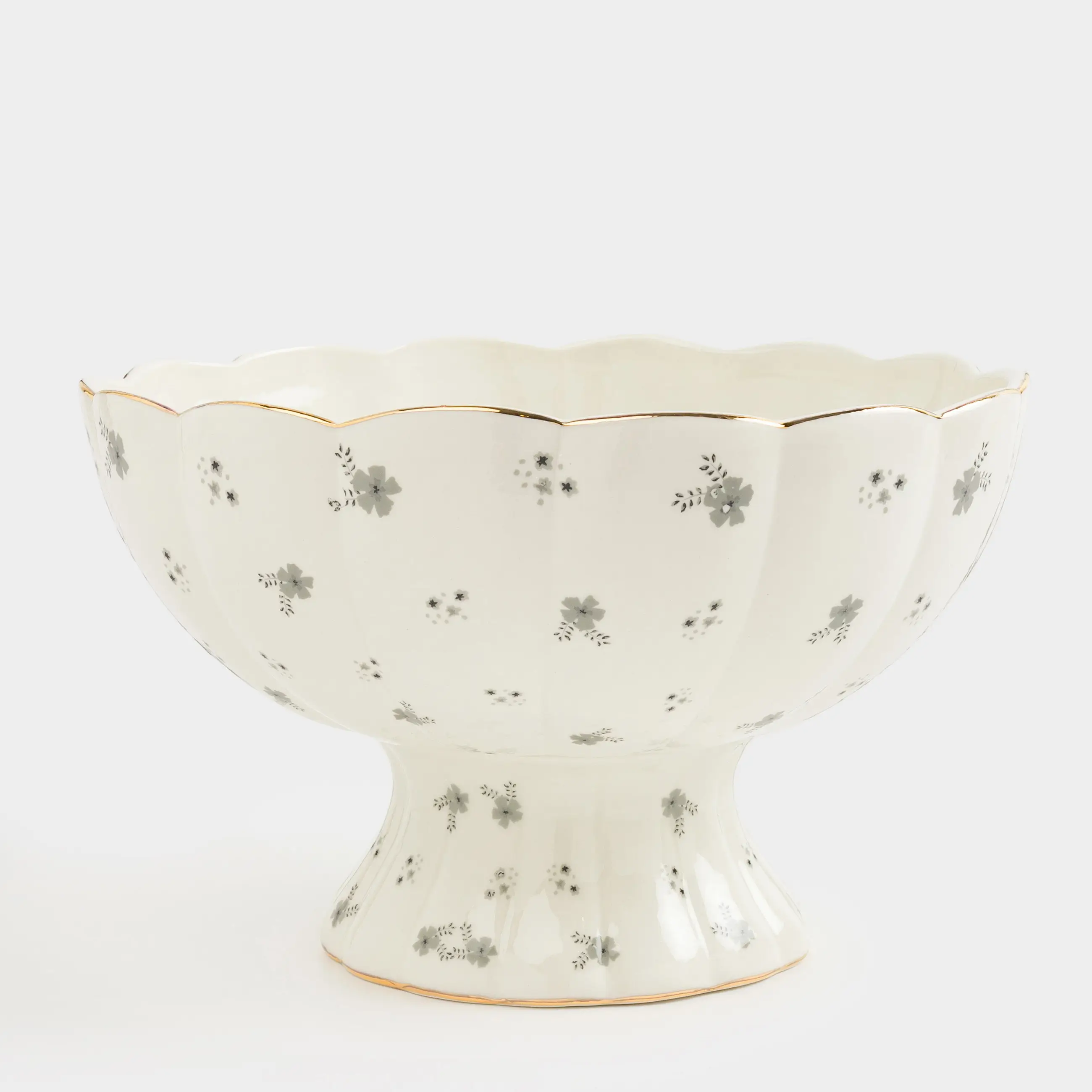 Fruit bowl, 24x15 cm, on a leg, porcelain P, milky, with golden edging, Grey flowers, Florals, image-0