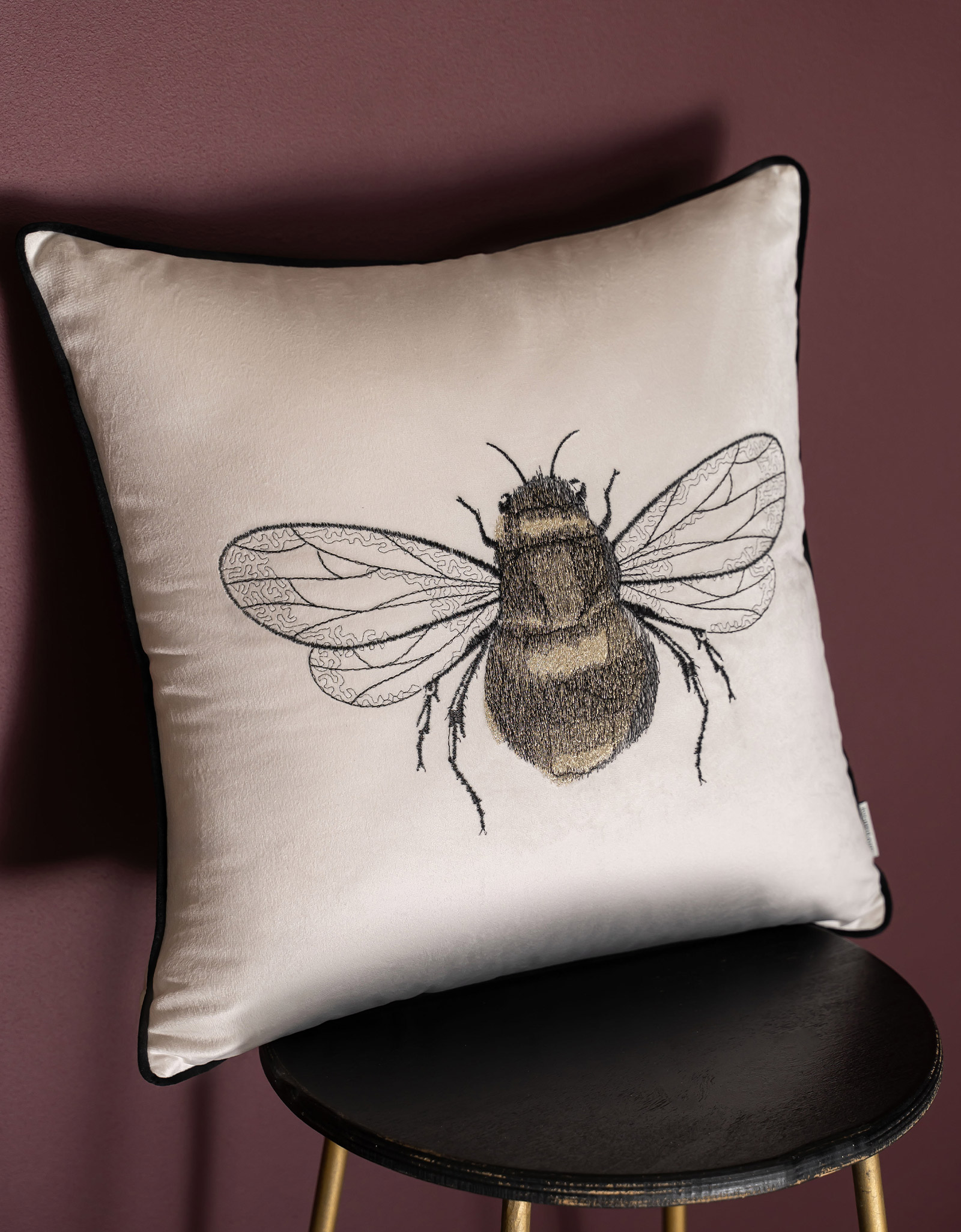 Decorative pillow, 45x45, corduroy, milk, Bumblebee, Bugs
