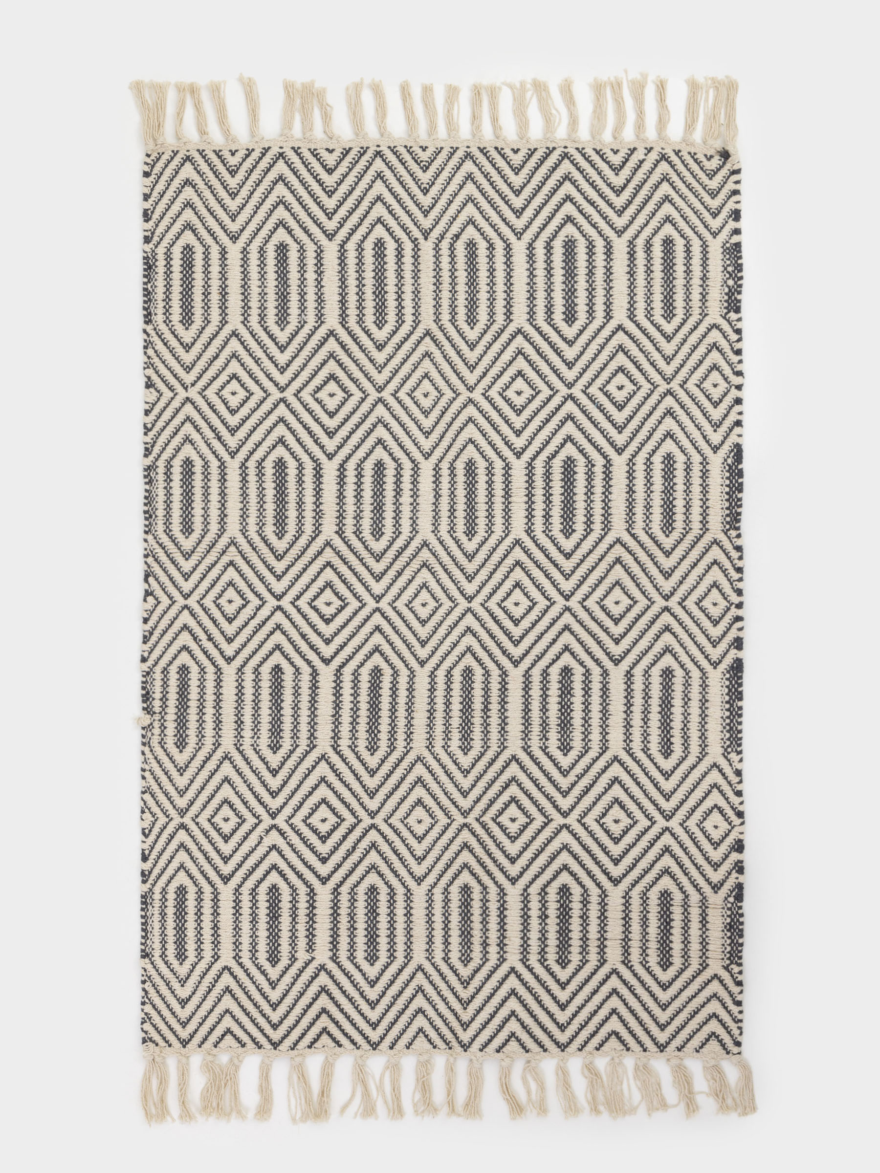 Rug, 60x90 cm, fringed, cotton, black and milk, Rhombic, image-1