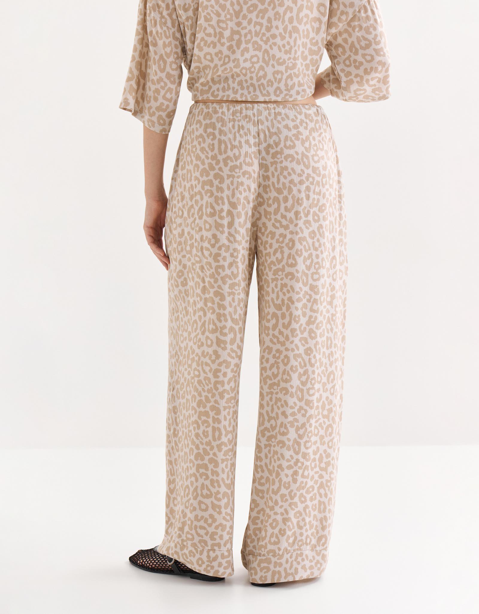 Women's trousers, size S, viscose, gray-beige, Leopard, Becky, image-4