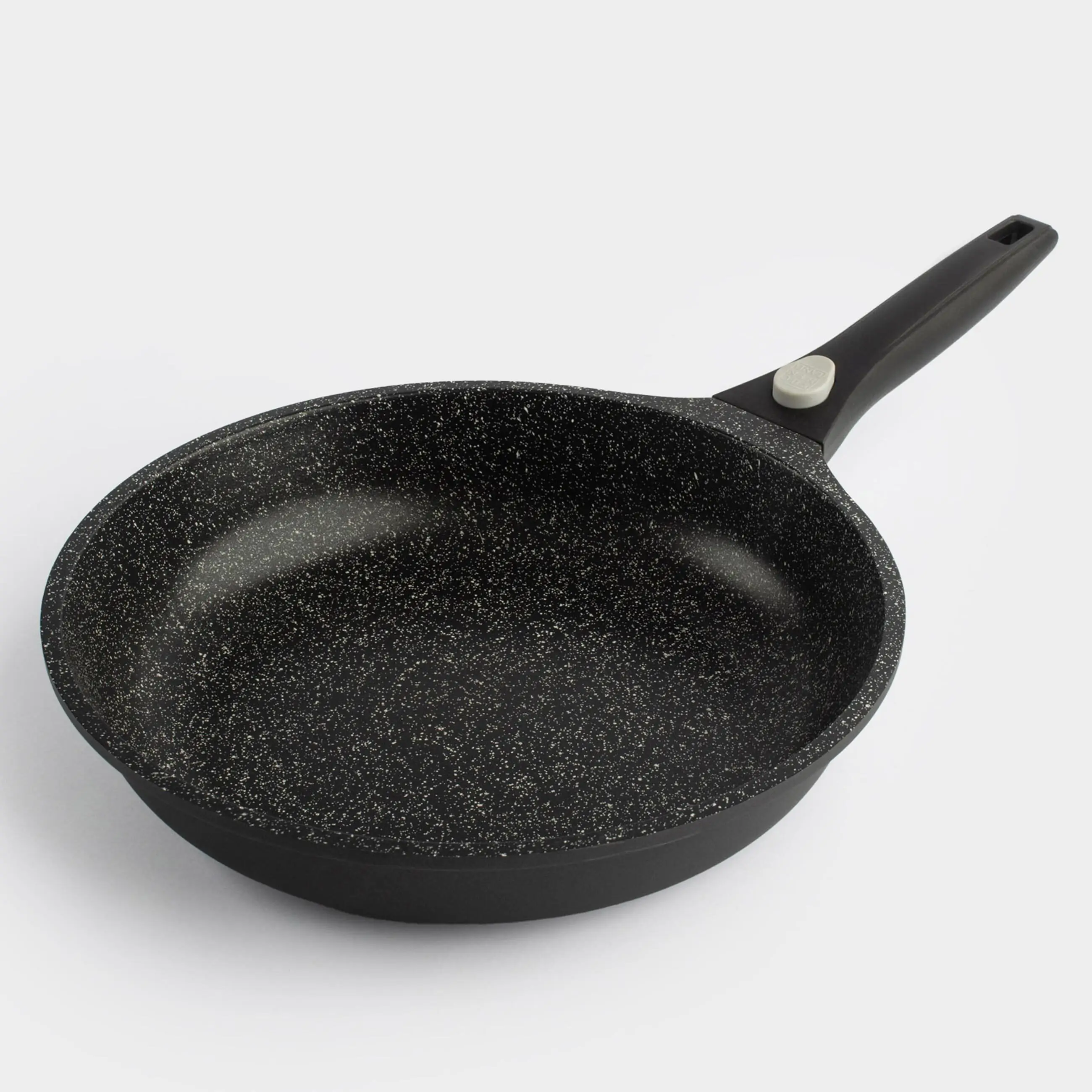 Frying pan, 28 cm, removable handle, coated, aluminum, Solution 2, image-0