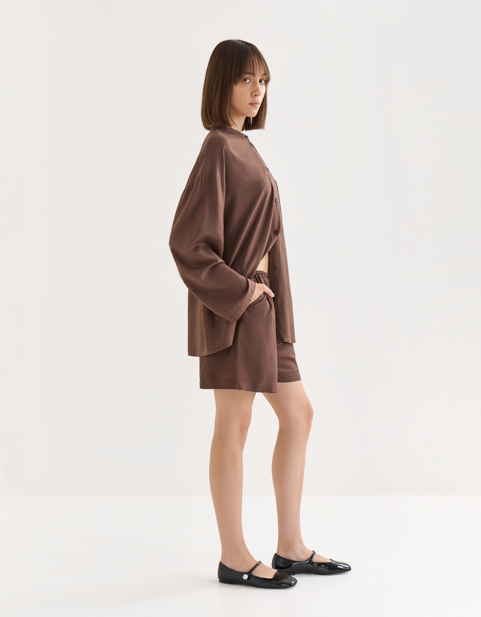 Women's shorts, size S, viscose / linen, brown, Redana, image-2