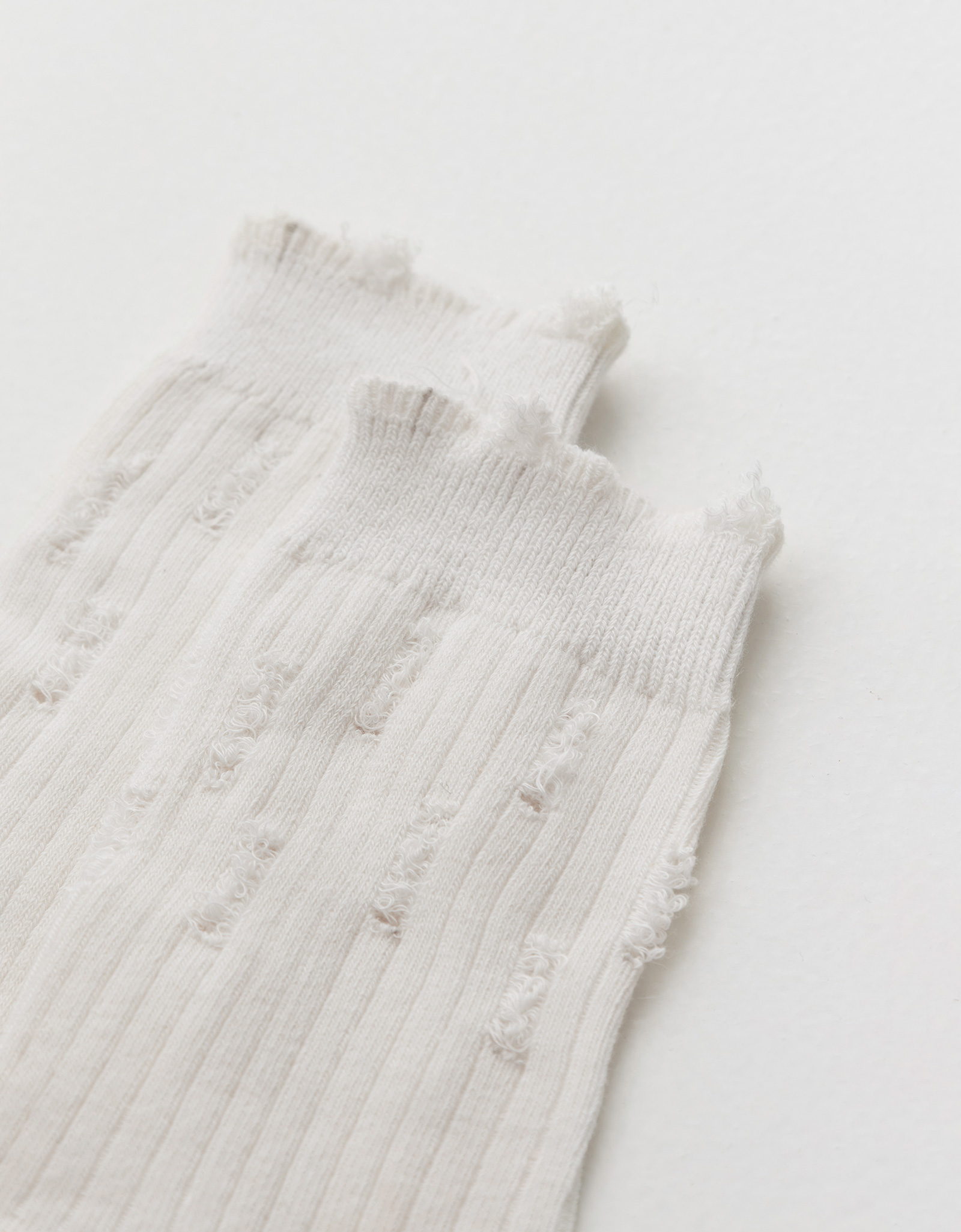 Women's socks, size 36-38, with a torn effect, cotton / polyester, milk, Rubchik grunge