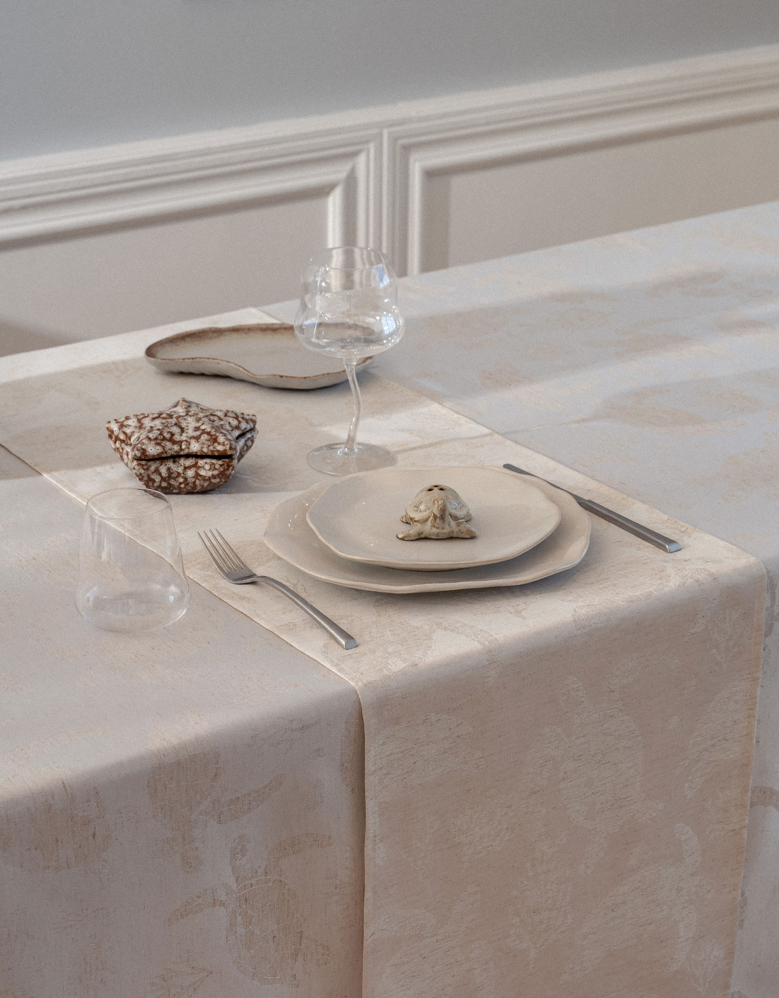 Table runner, 40x160 cm, jacquard, polyester / linen, beige, Turtles, Marine turtles, image-8