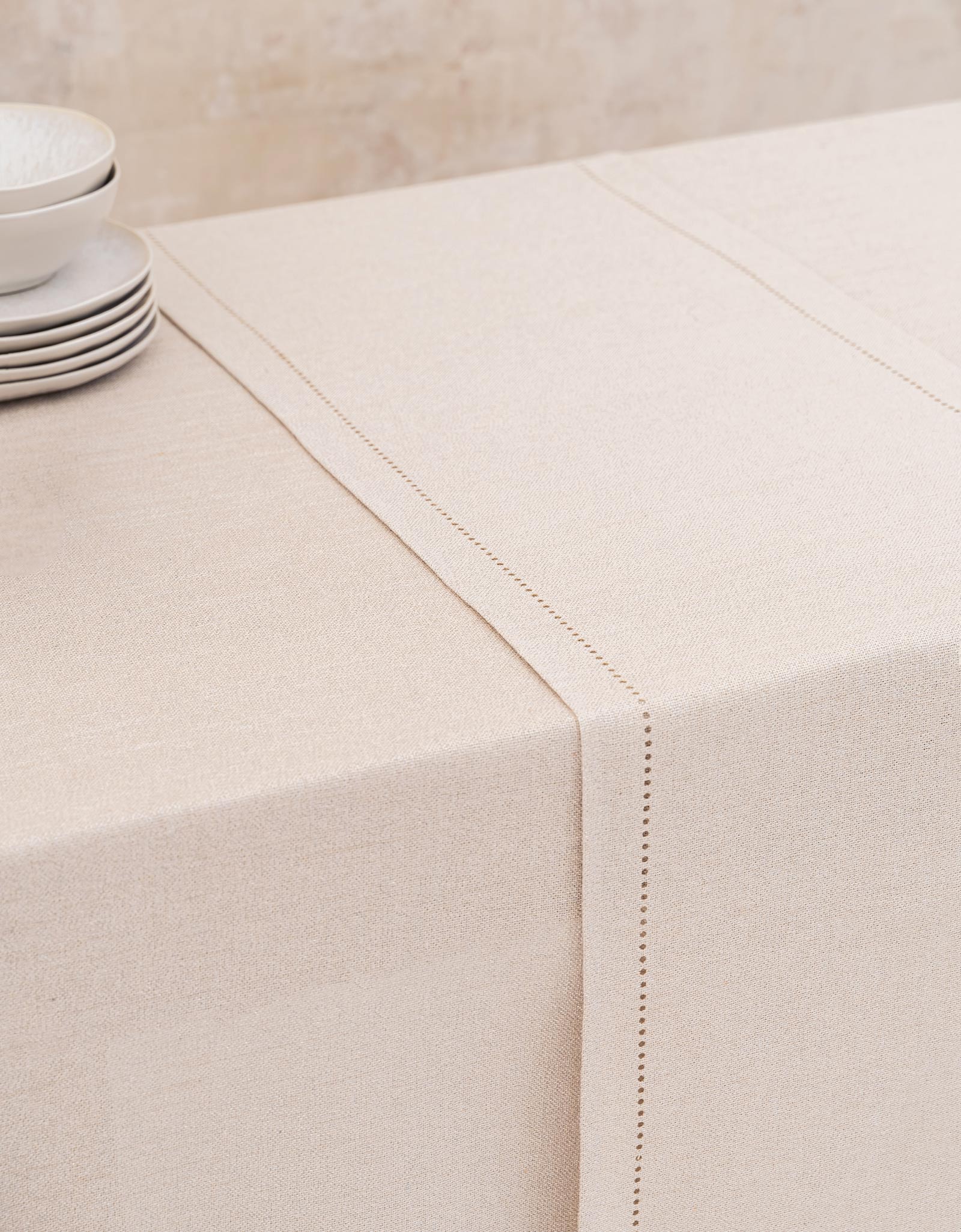 Table runner, 40x160 cm, polyester, silver-cream, Hemstitch