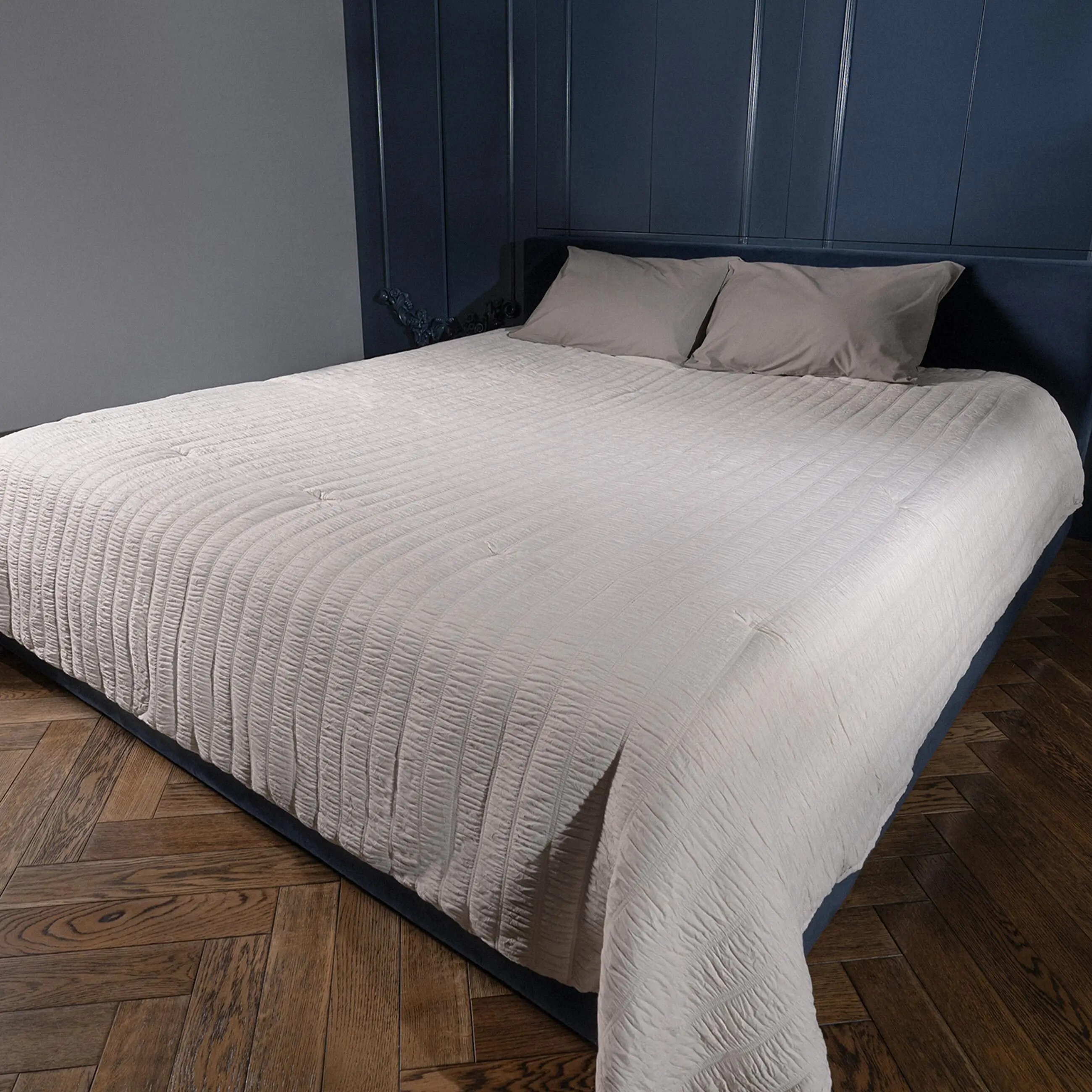 Bedspread, 220x240 cm, quilted, polyester / microfiber, beige-gray, Stripes, Stitch