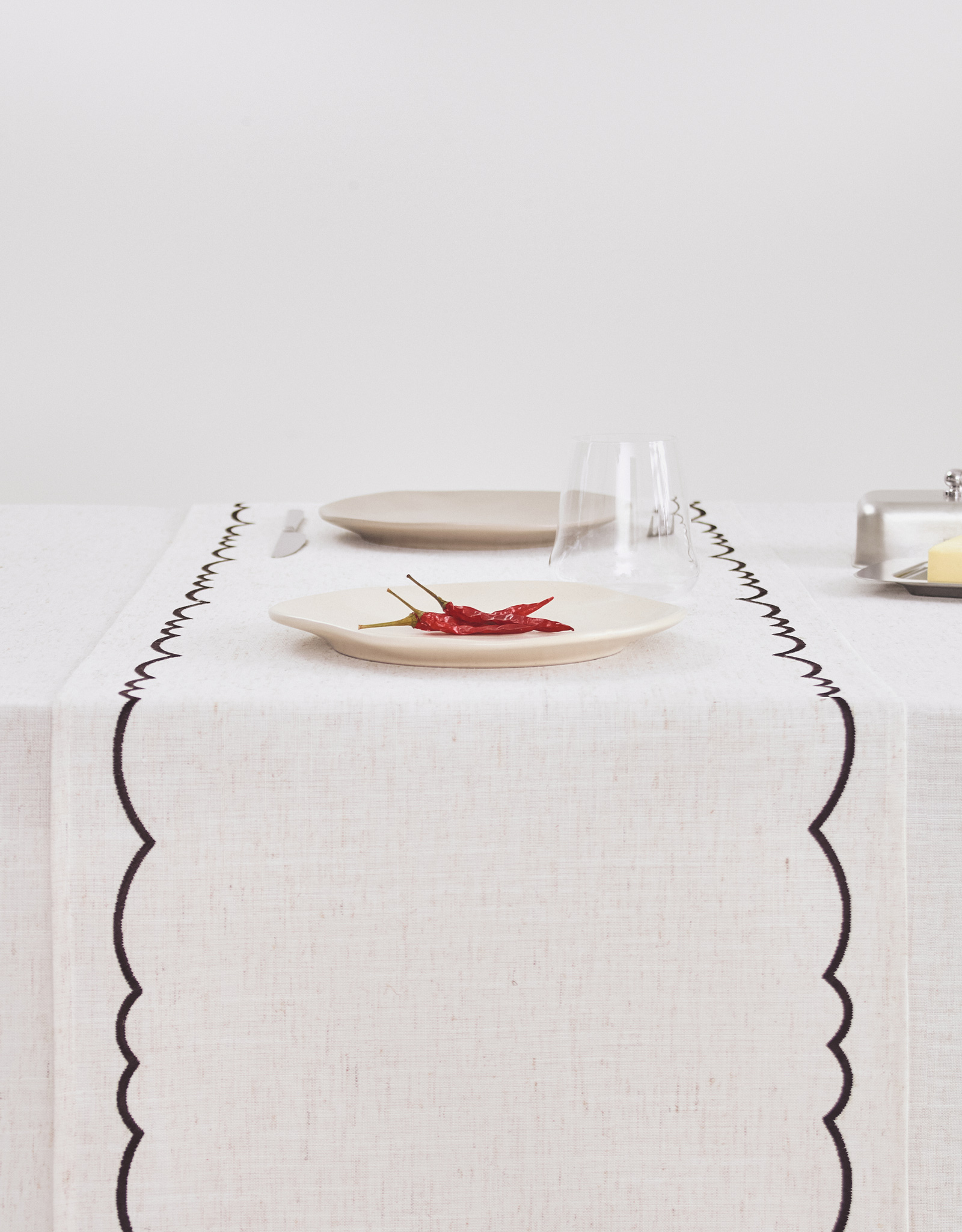 Table runner, 40x160 cm, polyester / linen, beige, Vintage, Melange outline, image-4
