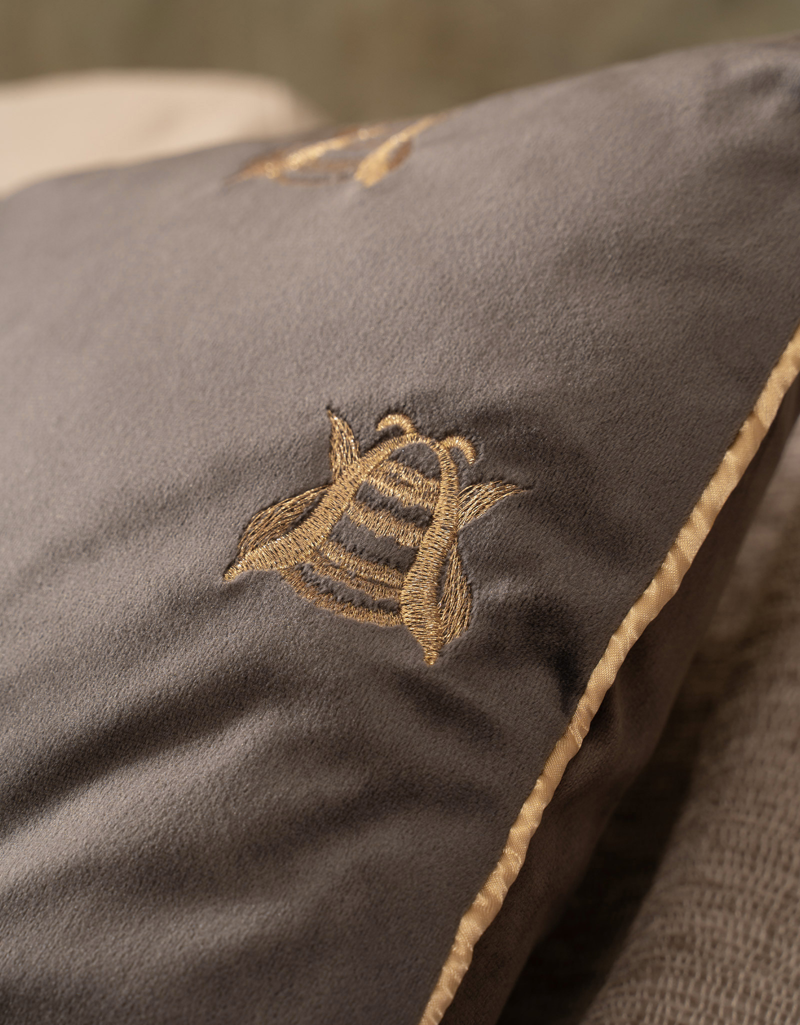 Decorative pillow, 45x45, corduroy, gray, Bees, Honey