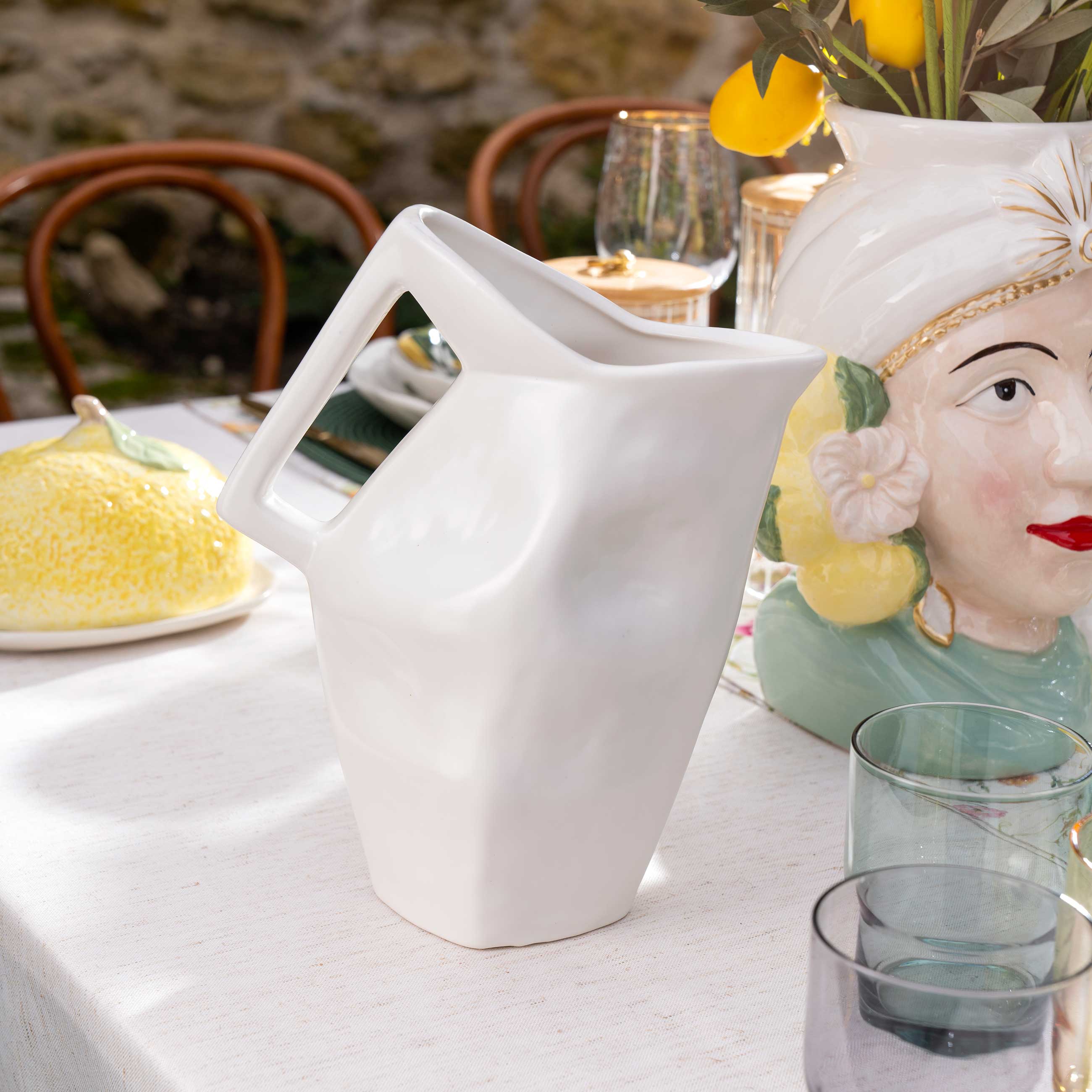 Jug, 1.6 l, porcelain P, milk, Crumpled effect, Crumple