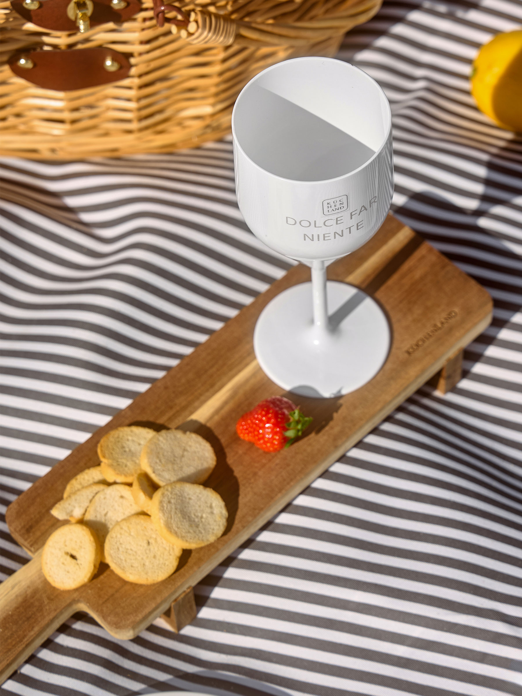 Serving dish, 38x11 cm, with handle, on legs, wood, Noble tree, image-5