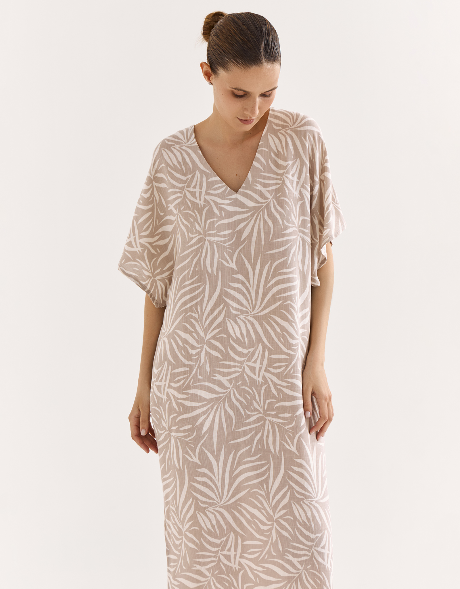 Women's dress, maxi, size L, with short sleeves, viscose, sand, Almi, image-1