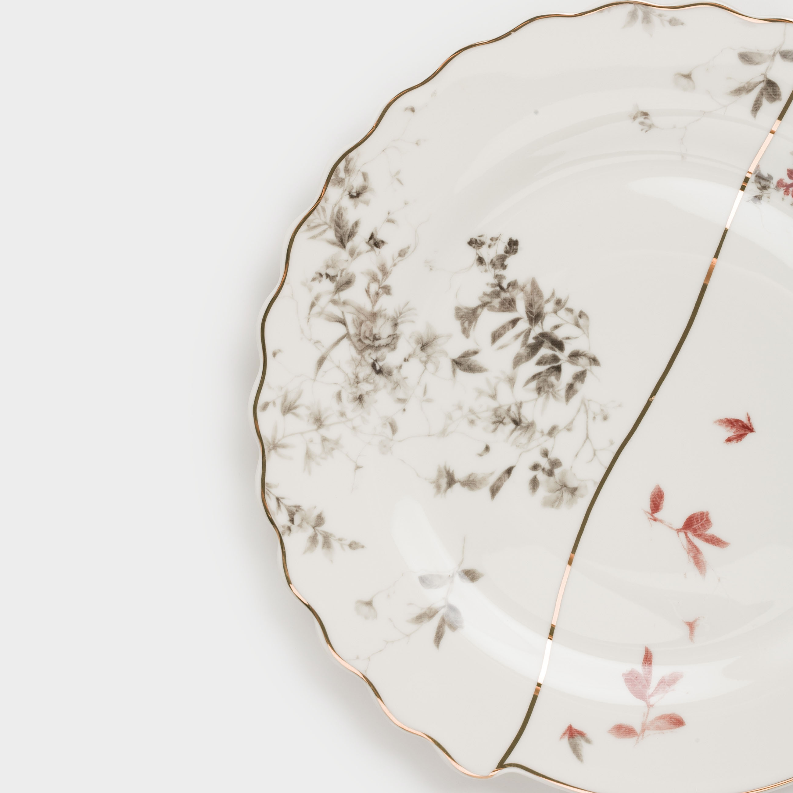 Dessert plate, 20 cm, porcelain N, white, with golden edging, autumn leaves, Flourish