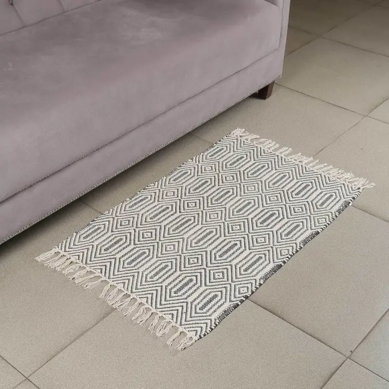 Rug, 60x90 cm, fringed, cotton, black and milk, Rhombic