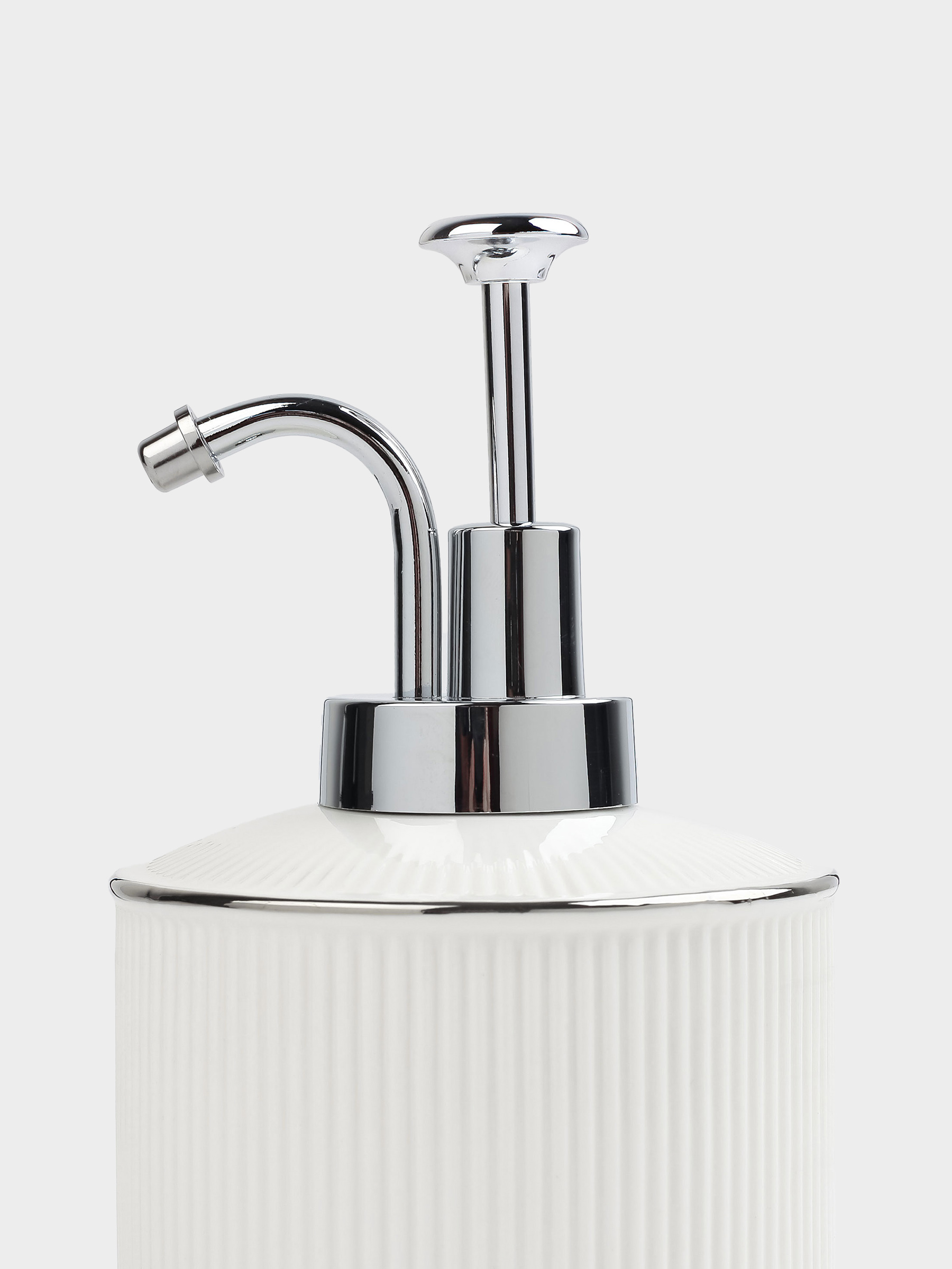 Liquid soap dispenser, 370 ml, ceramic / plastic, white, with silver edging, Kaliopa