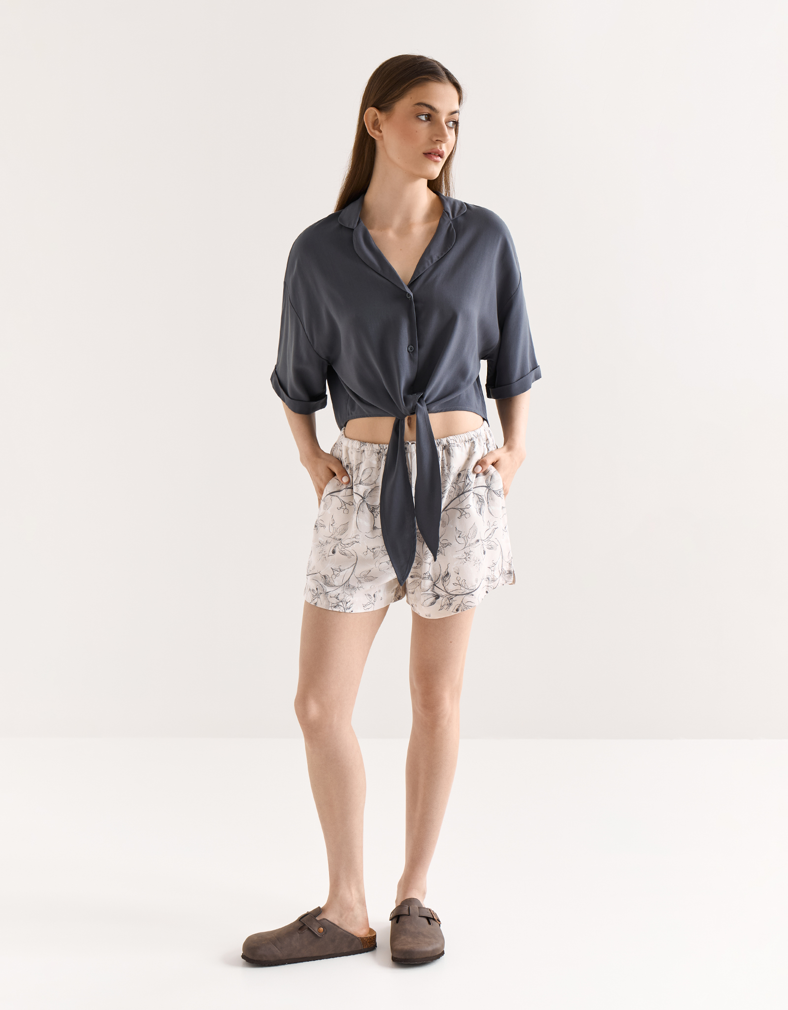 Women's shorts, homewear, size L, viscose, milky, Flowers, Janice, image-0