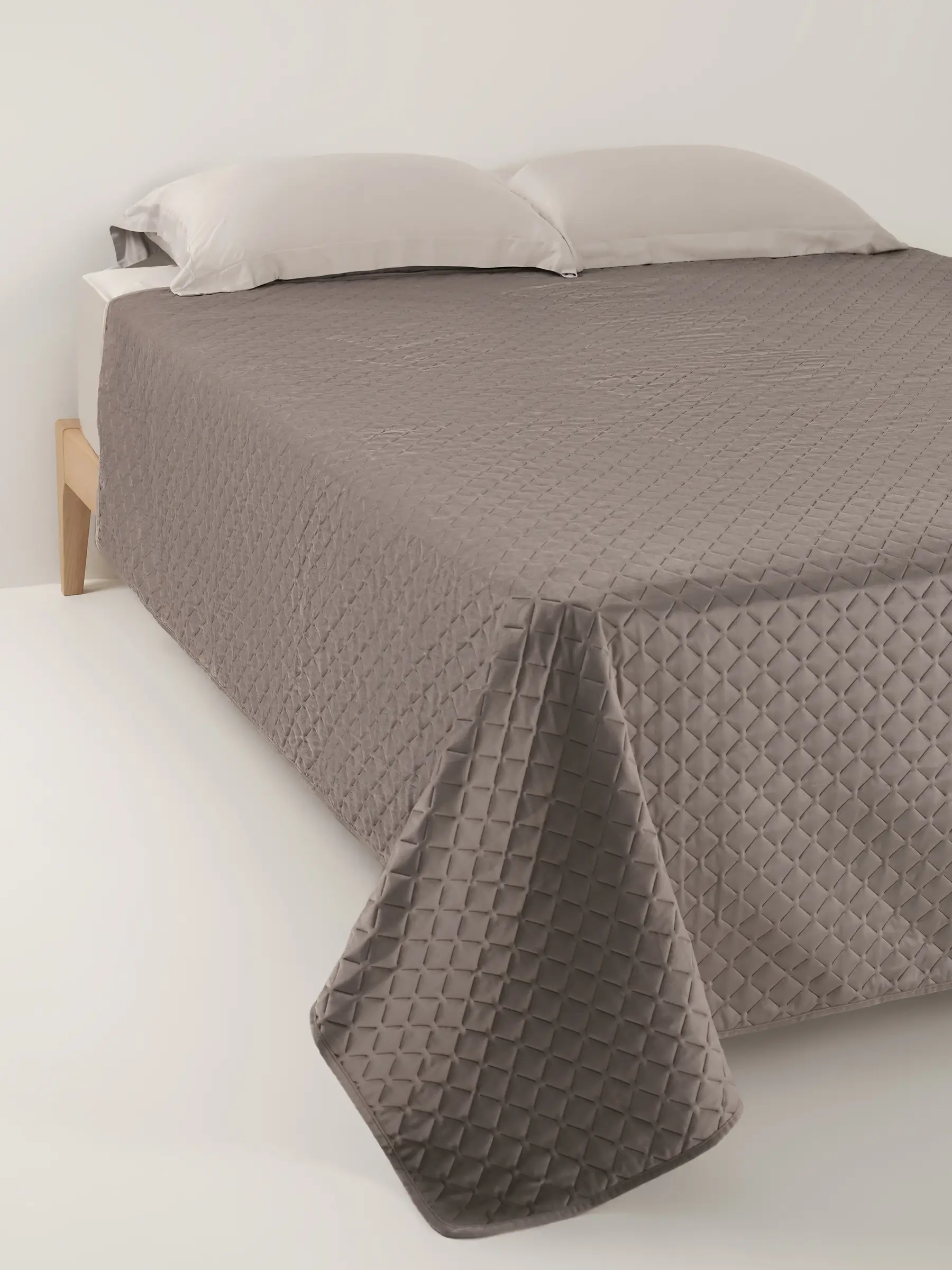 Bedspread, 220x240 cm, quilted, corduroy/microfiber, lilac, Stitch velvet