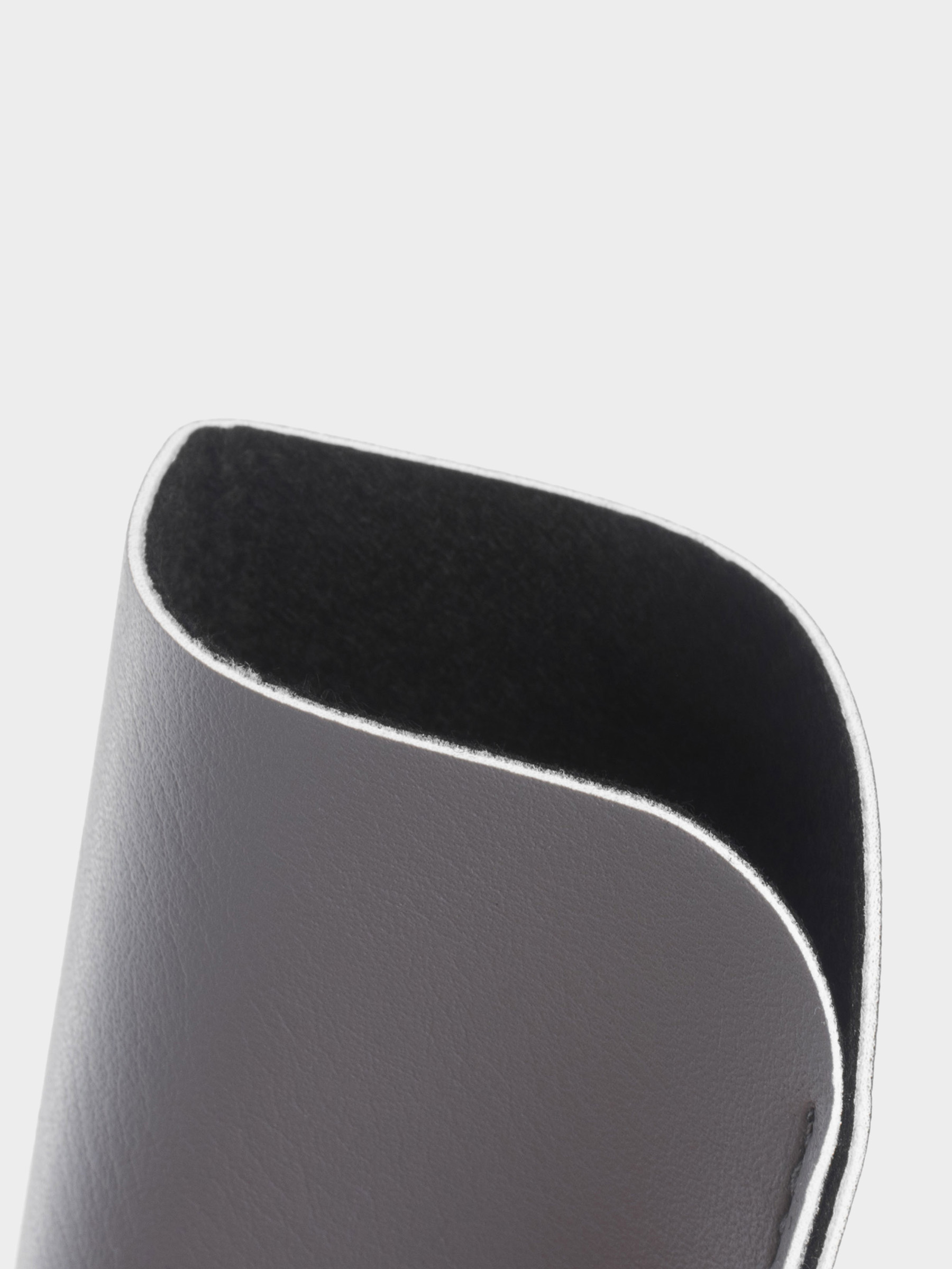 Eyeglass case, 18x8 cm, polyurethane, light grey, Rock