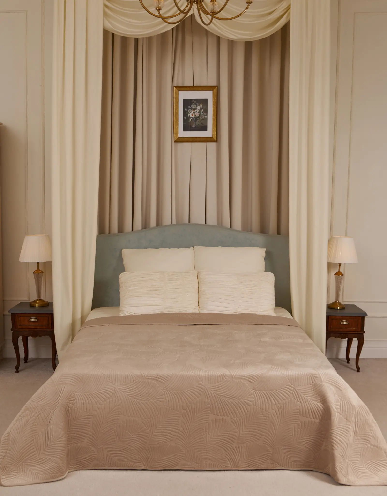Bedspread, 220x240 cm, quilted, polyester, beige / gray, Palm leaf, Stitch velvet