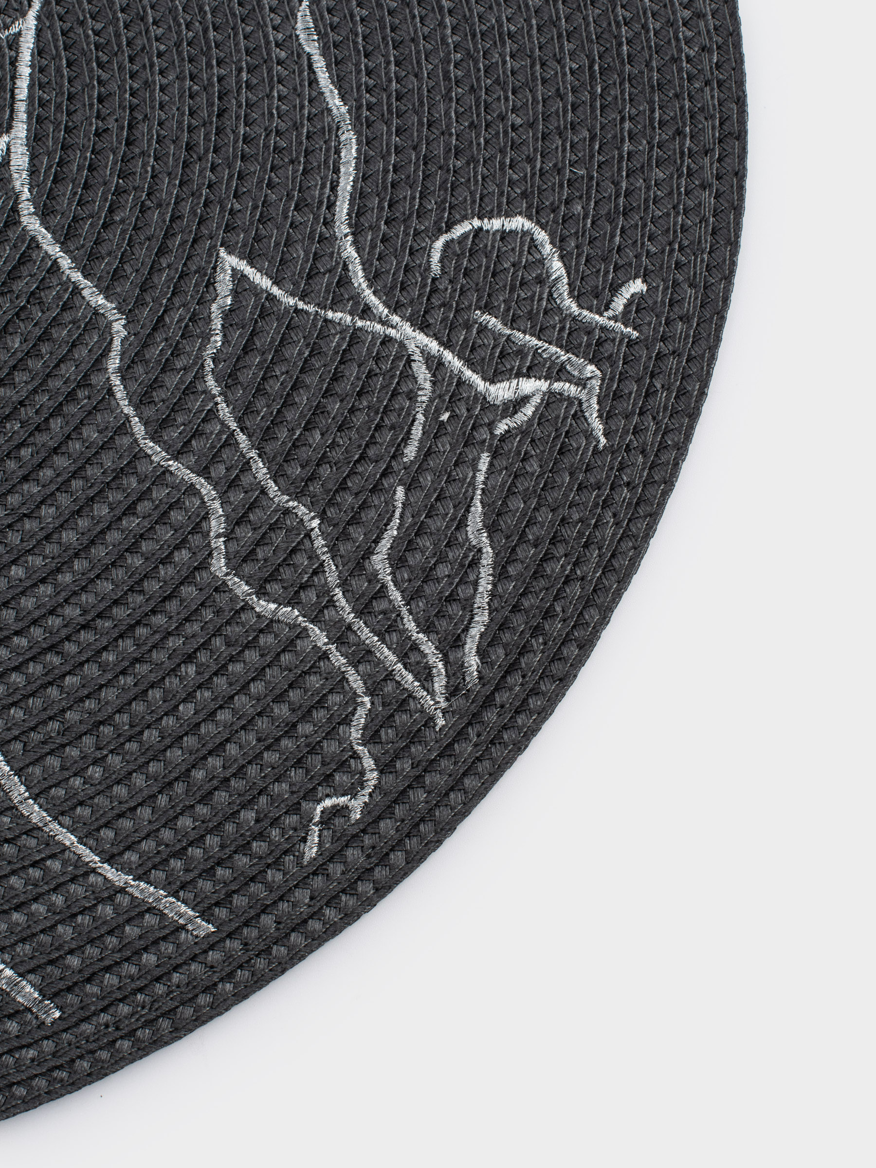 Placemat, 38 cm, polyester, round, dark grey, Horses, Circle embroidery, image-3