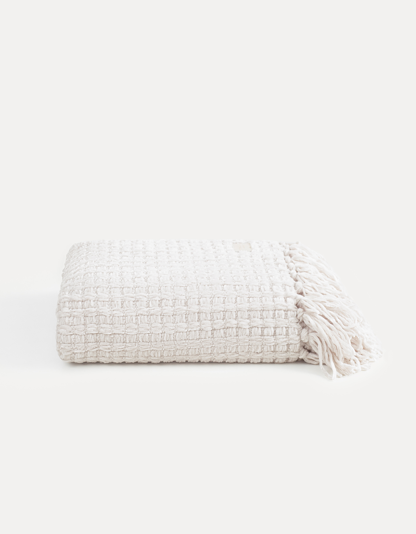 Plaid, 130x160 cm, with fringe, Chenille, milky, Chenill, image-0