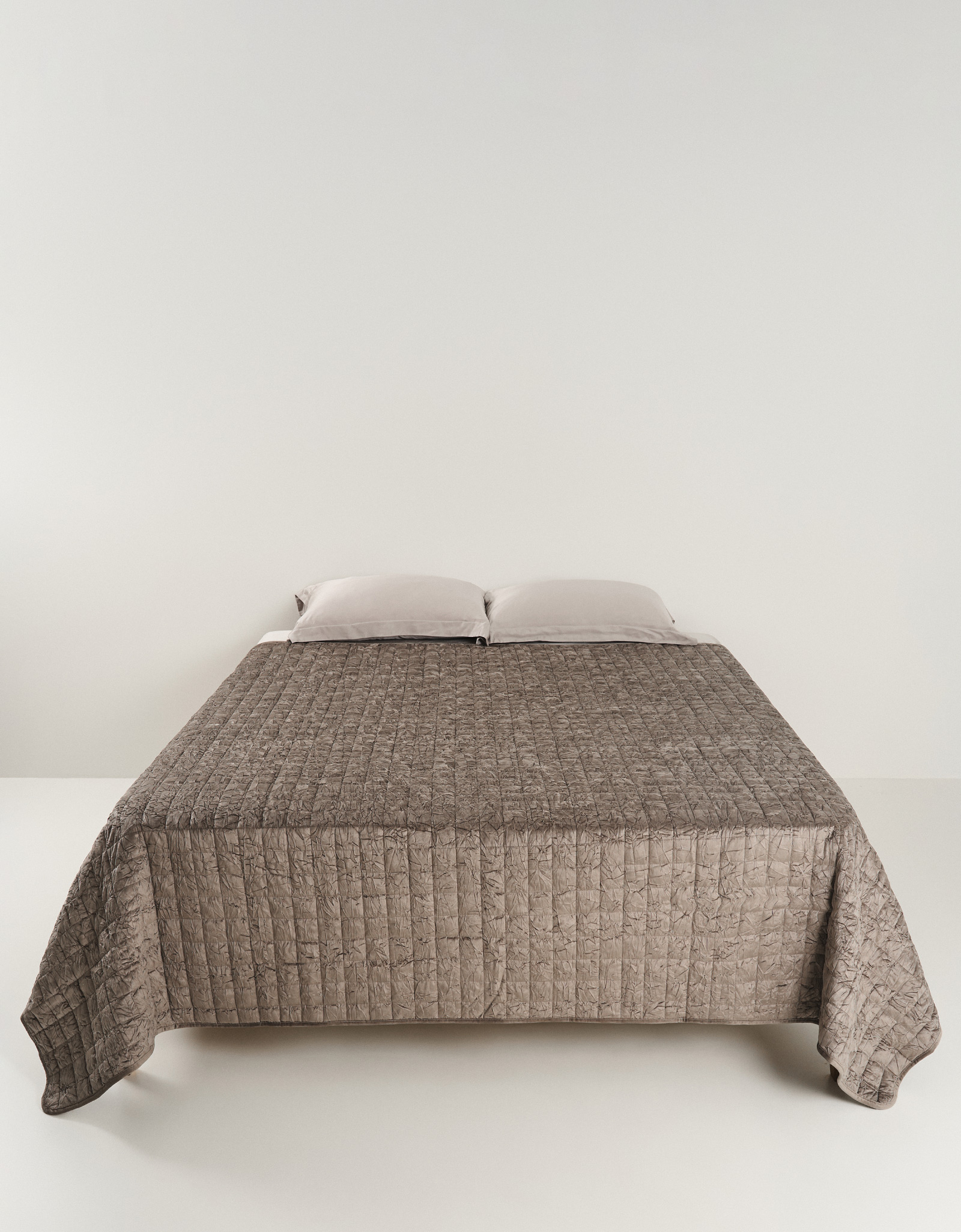 Bedspread, 220x240 cm, quilted, velvet/microfiber, brown, Squares, Stitch velvet, image-0