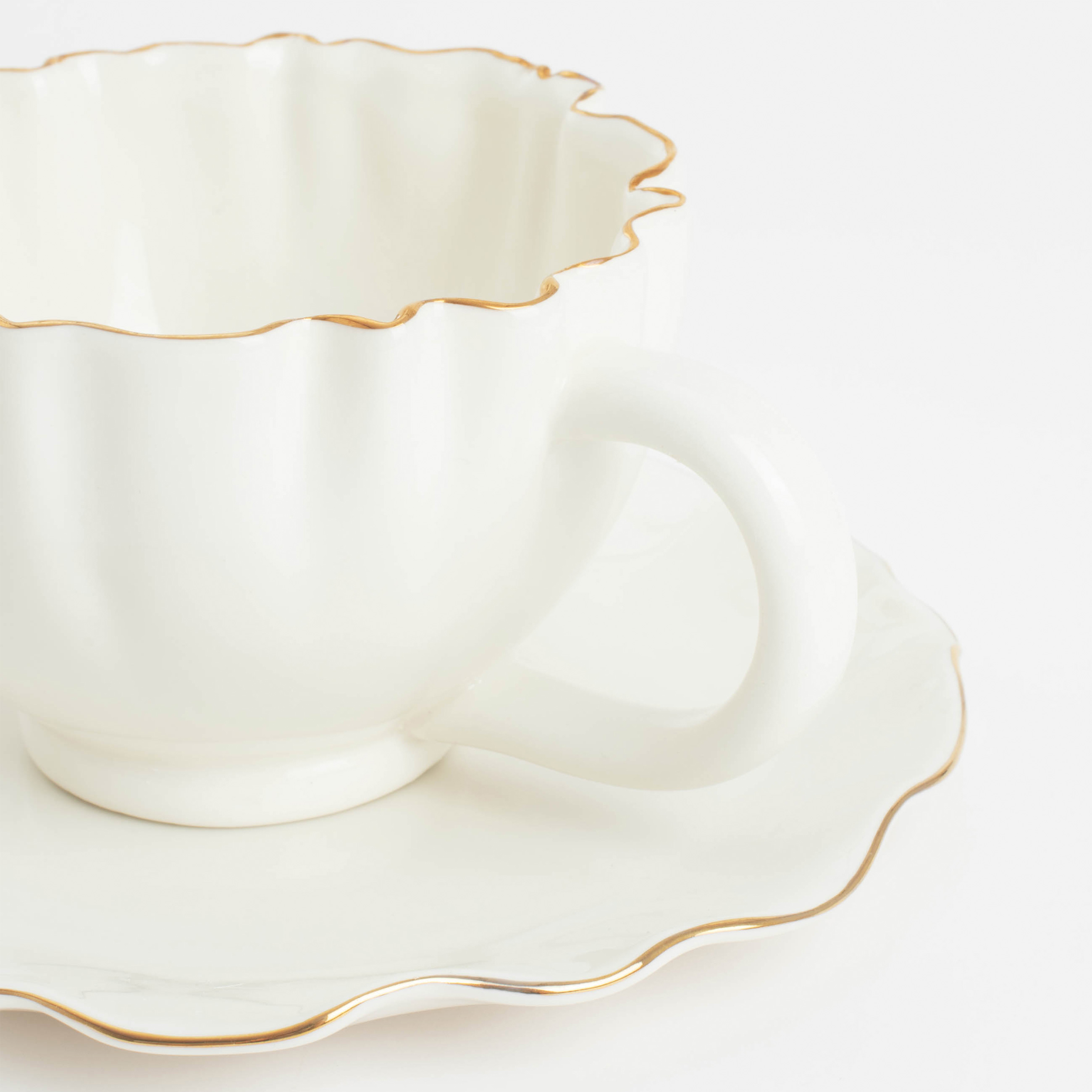 Tea pair, 1 person, 2 items, 350 ml, porcelain P, with golden edging, Crumpled effect, Crumple gold, image-3