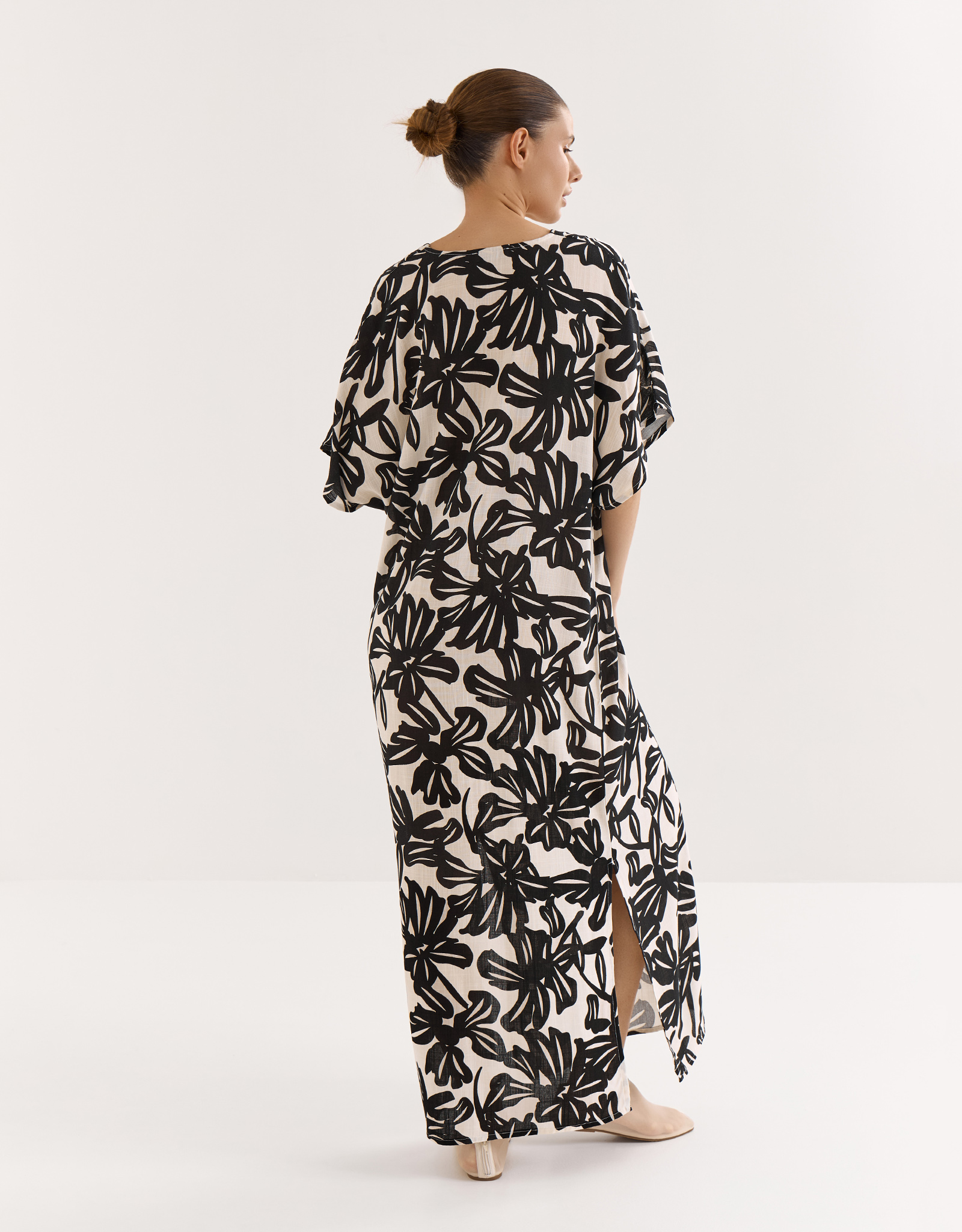 Women's dress, maxi, size L, with short sleeves, viscose, beige-black, Flowers, Almi, image-5