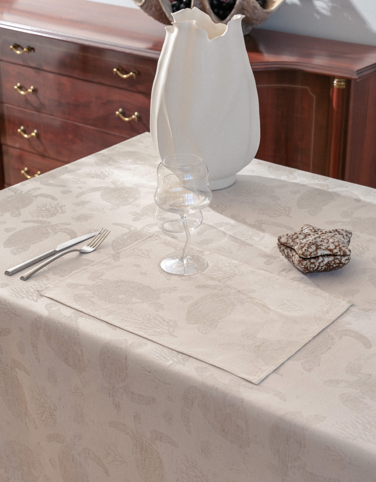 Placemat, 30x45 cm, jacquard, polyester / linen, beige, Turtles, Marine turtles, image-2