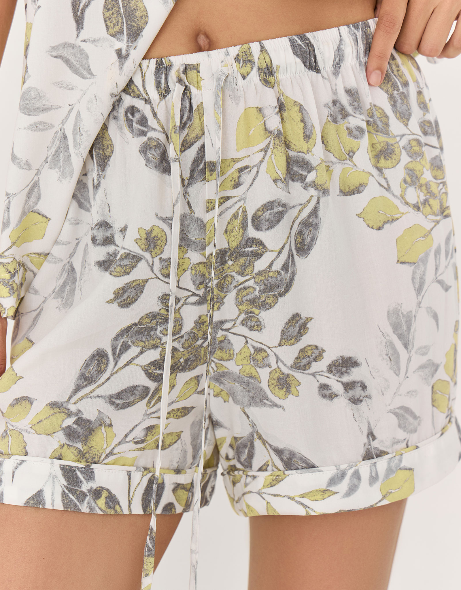 Women's shorts, homewear, size L, viscose, white and yellow, Leaves, Leksi, image-2
