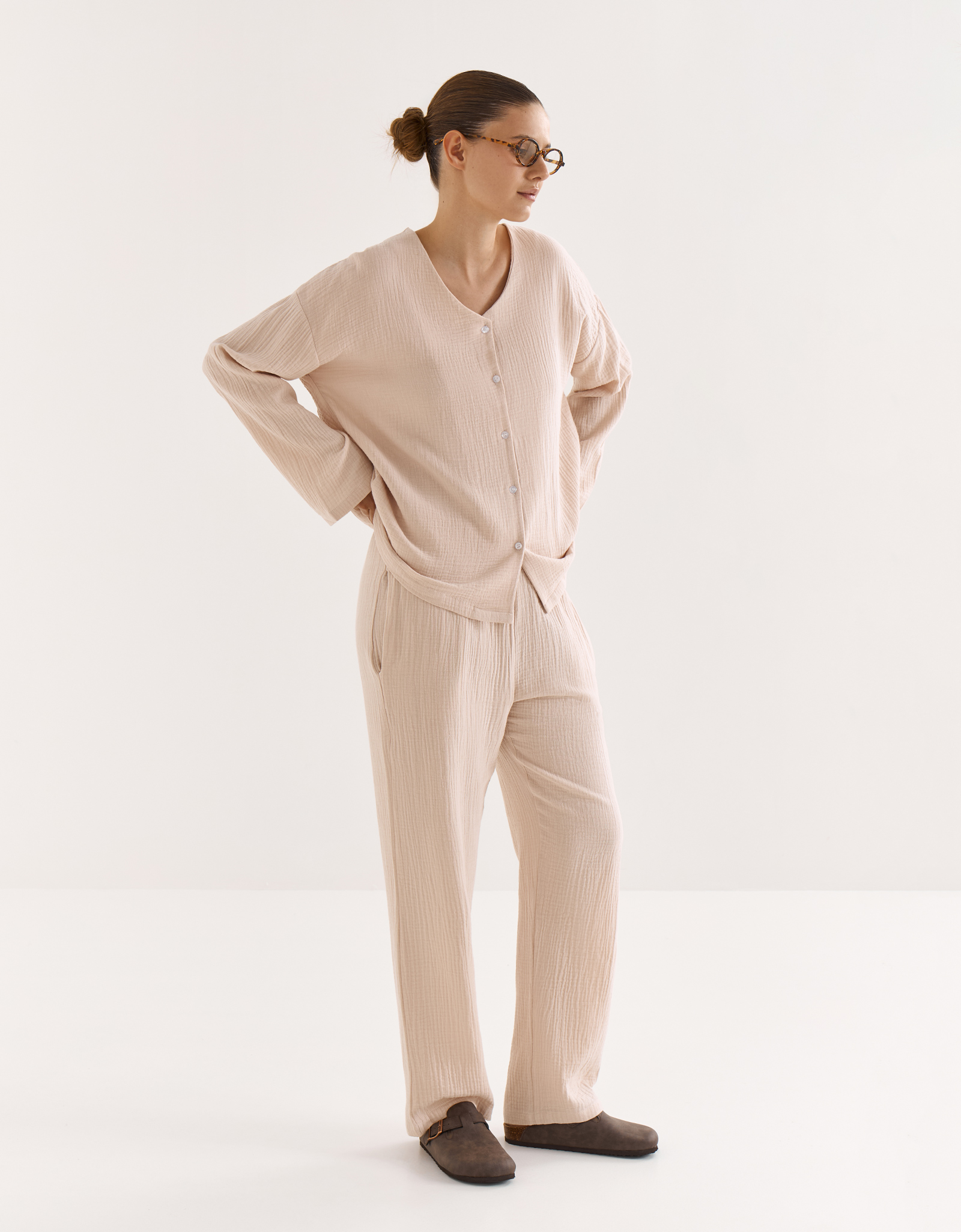 Women's trousers, homewear, size L, muslin, milky, Allison, image-2