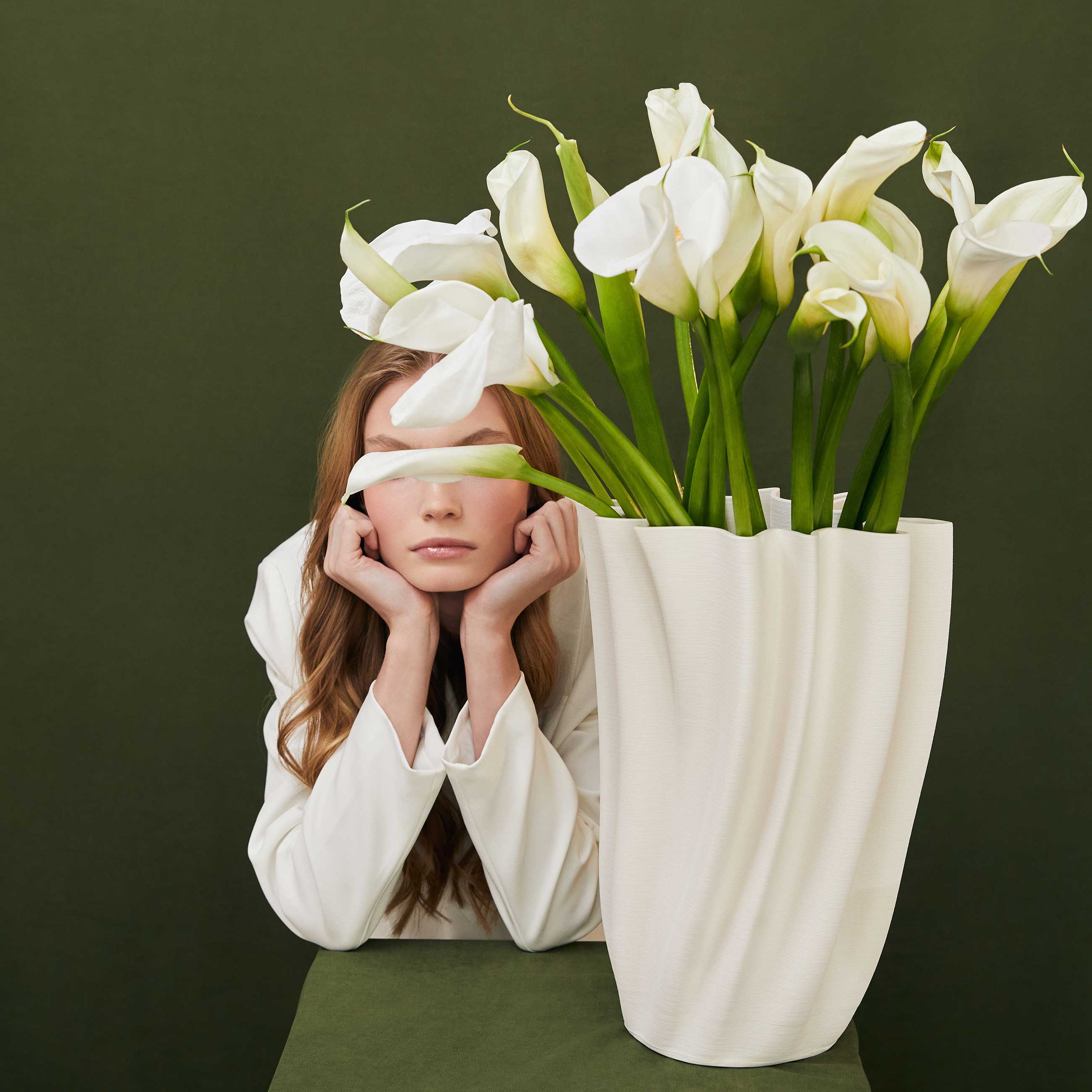 Flower vase, 38 cm, ceramic, milky, Bends, Crumple, image-5