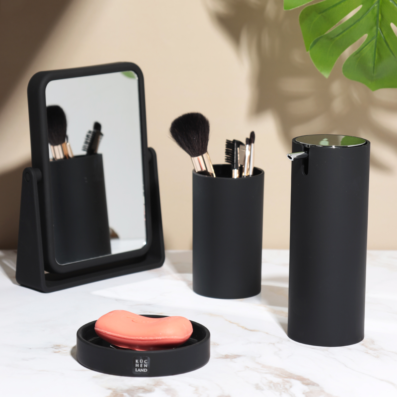 Bathroom tumbler, 11 cm, plastic, black, Loft style