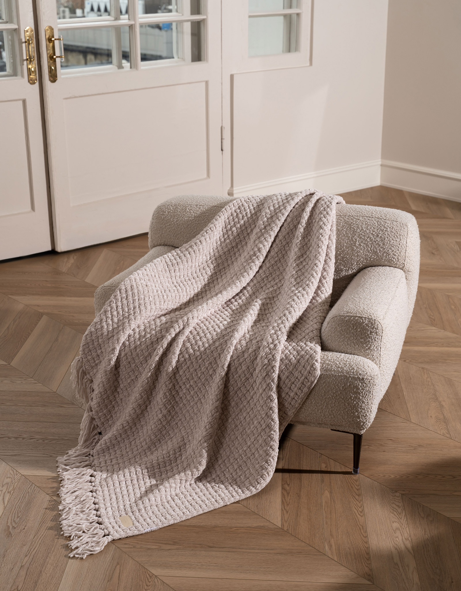 Plaid, 130x160 cm, with fringe, Chenille, milky, Chenill, image-2