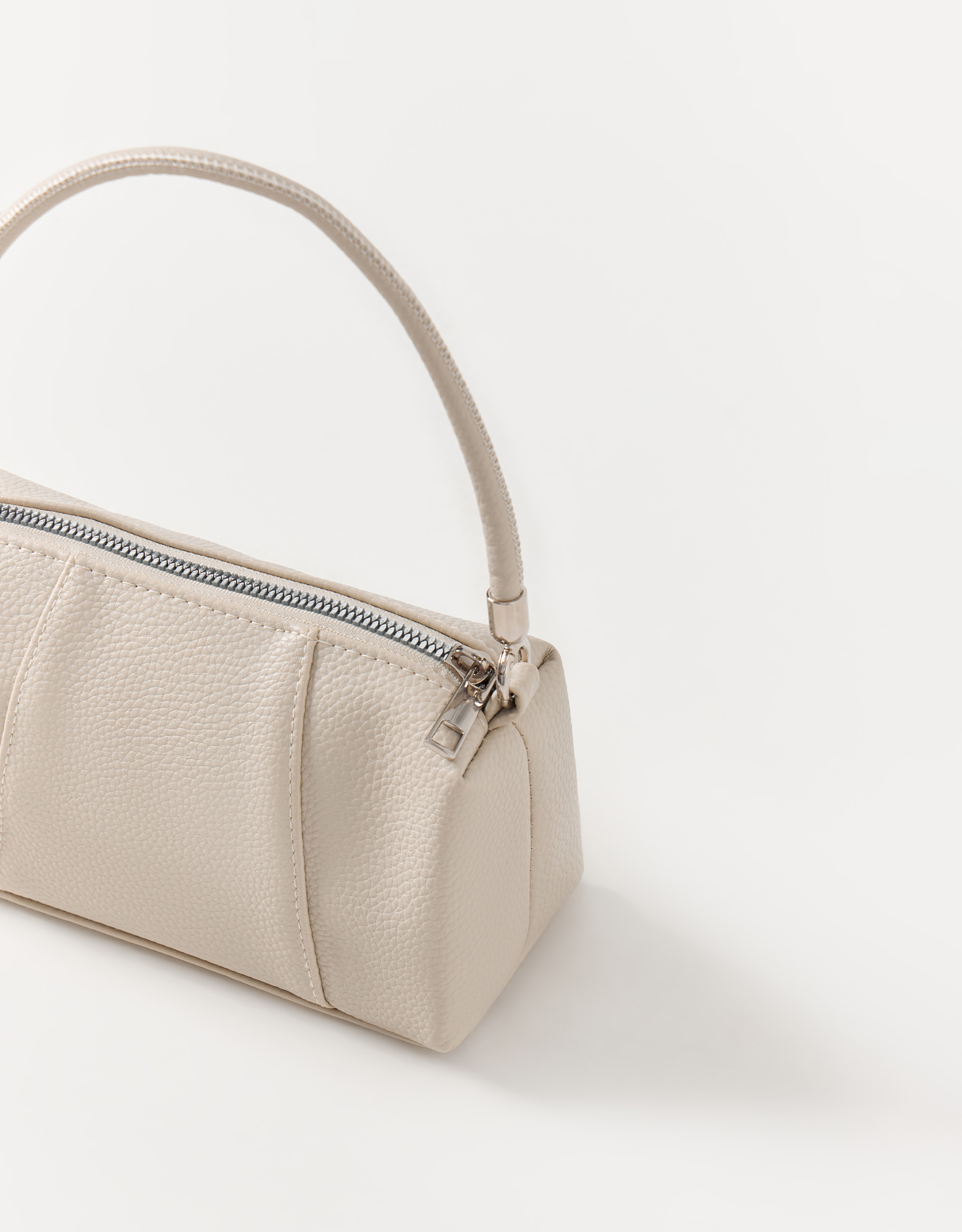 Women's bag, 20x11 cm, with handle, polyurethane, milky, Memo, image-2