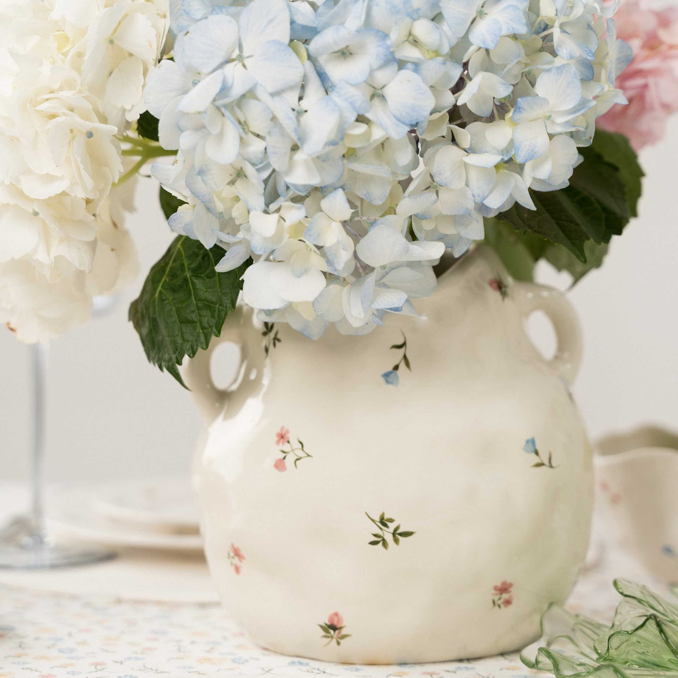 Flower vase, 20 cm, with handles, ceramic, milky, Flowers, El flora