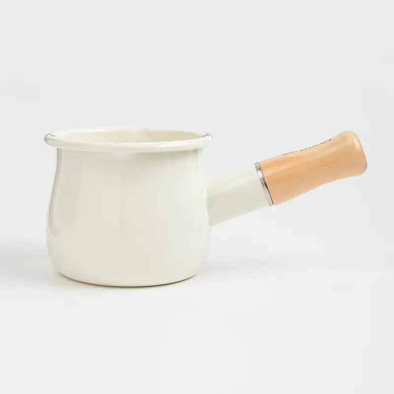 Turka, 550 ml, enameled metal/wood, milk, Nostalgia ,image-0