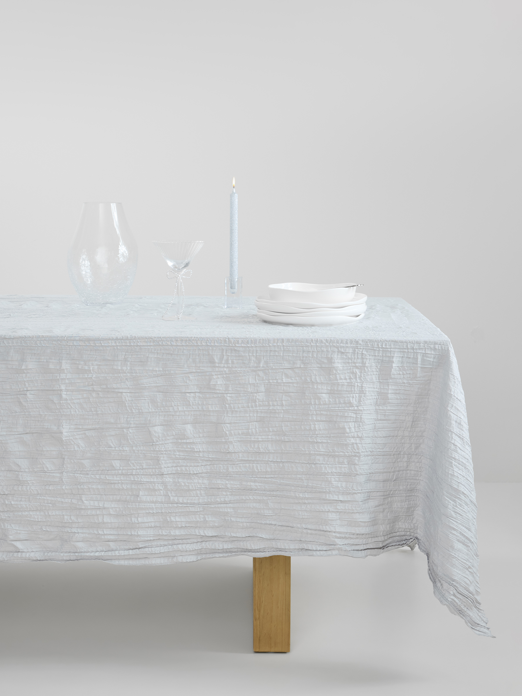 Tablecloth, 170x250 cm, polyester, Light gray, Crumpled effect, Dented, image-0