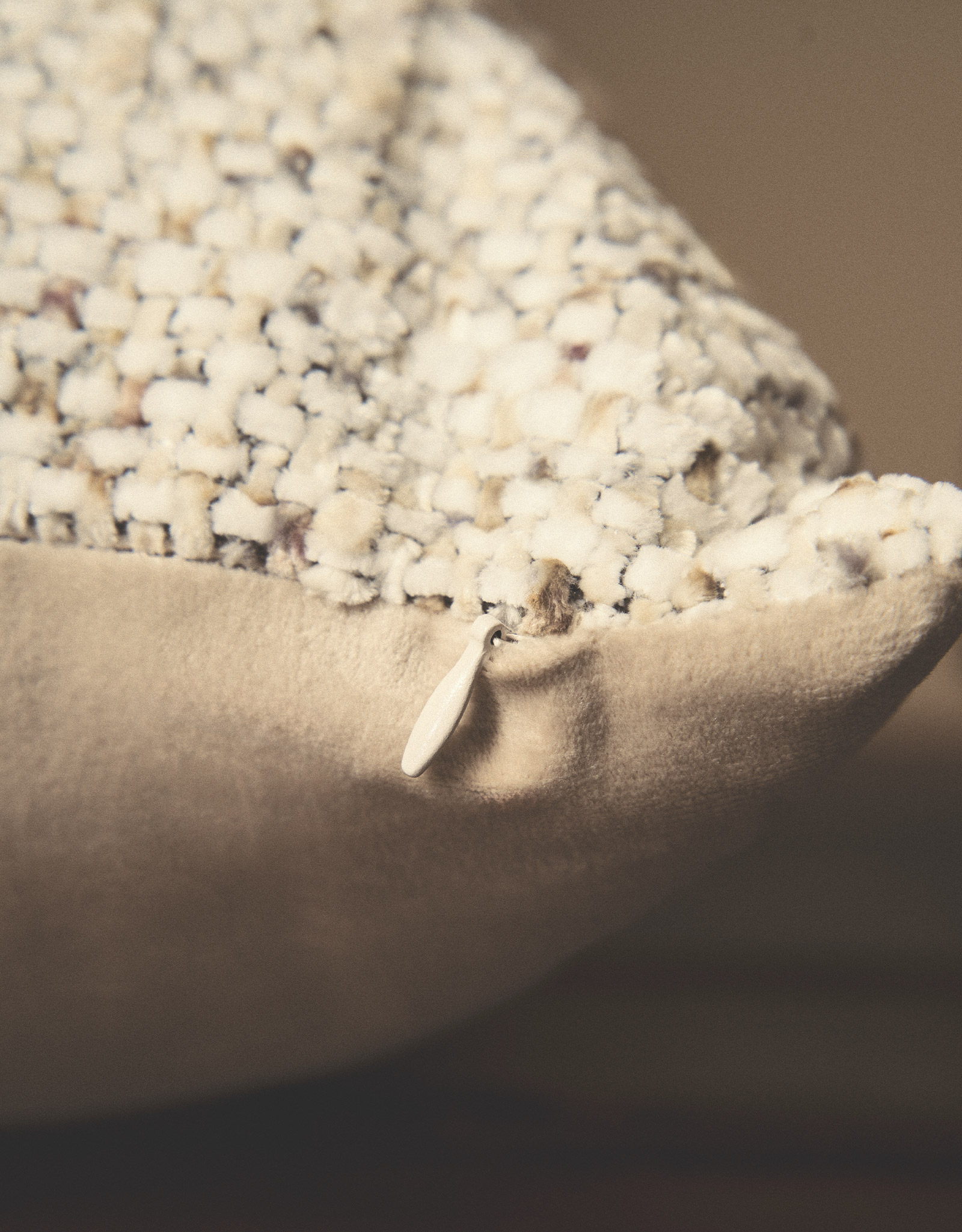 Decorative pillow, 45x45 cm, velvet, beige, Nordkap, image-6