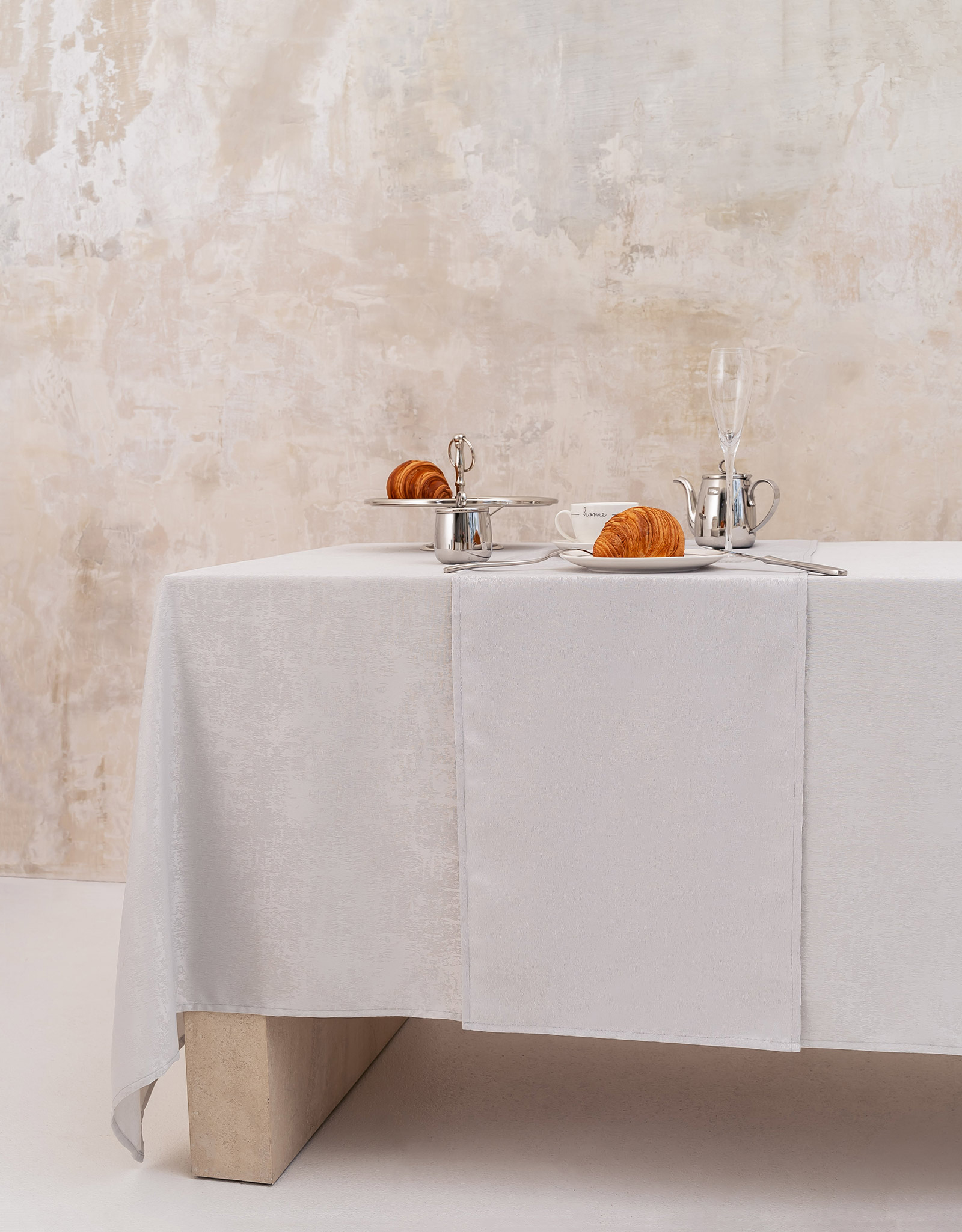 Table runner, 40x160 cm, polyester, grey, Jacquard