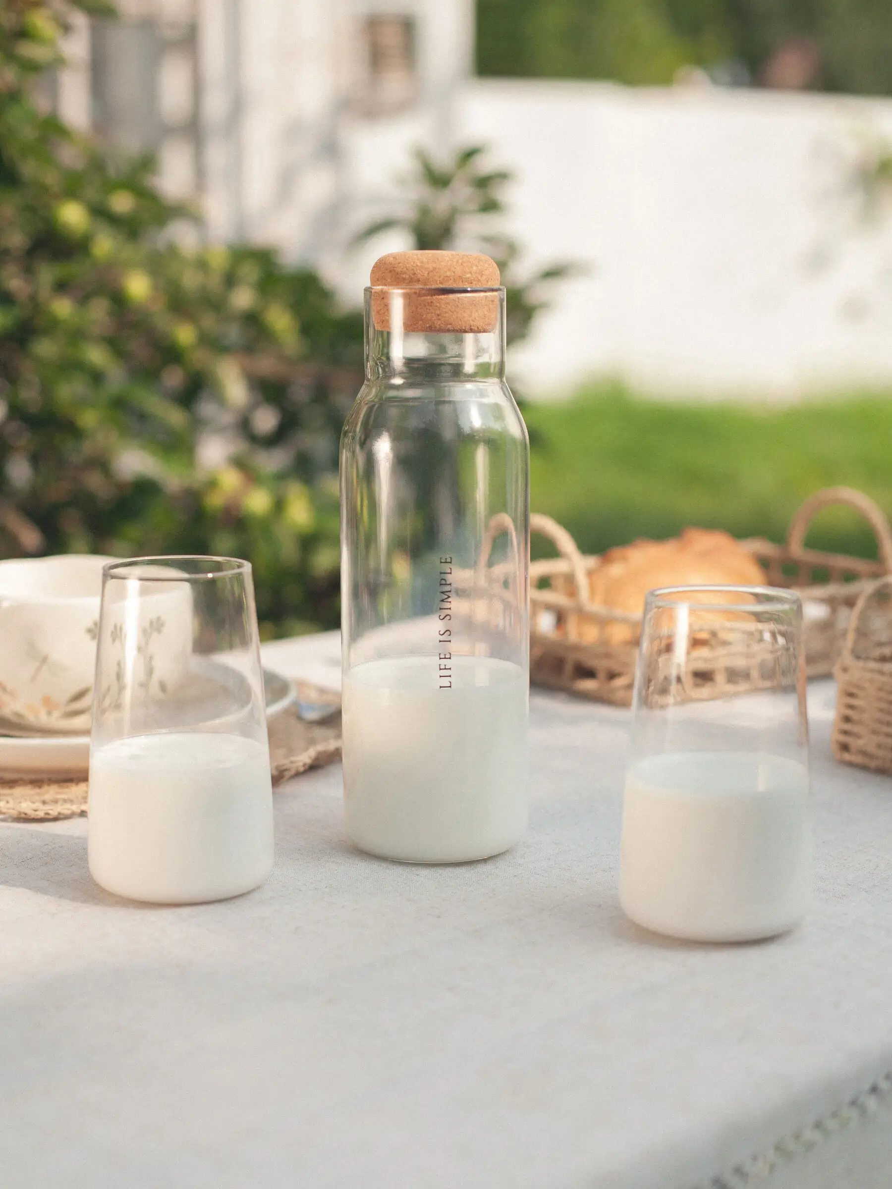 Beverage bottle, 1.25 l, Used glass, Life is simple, Clear font, image-0