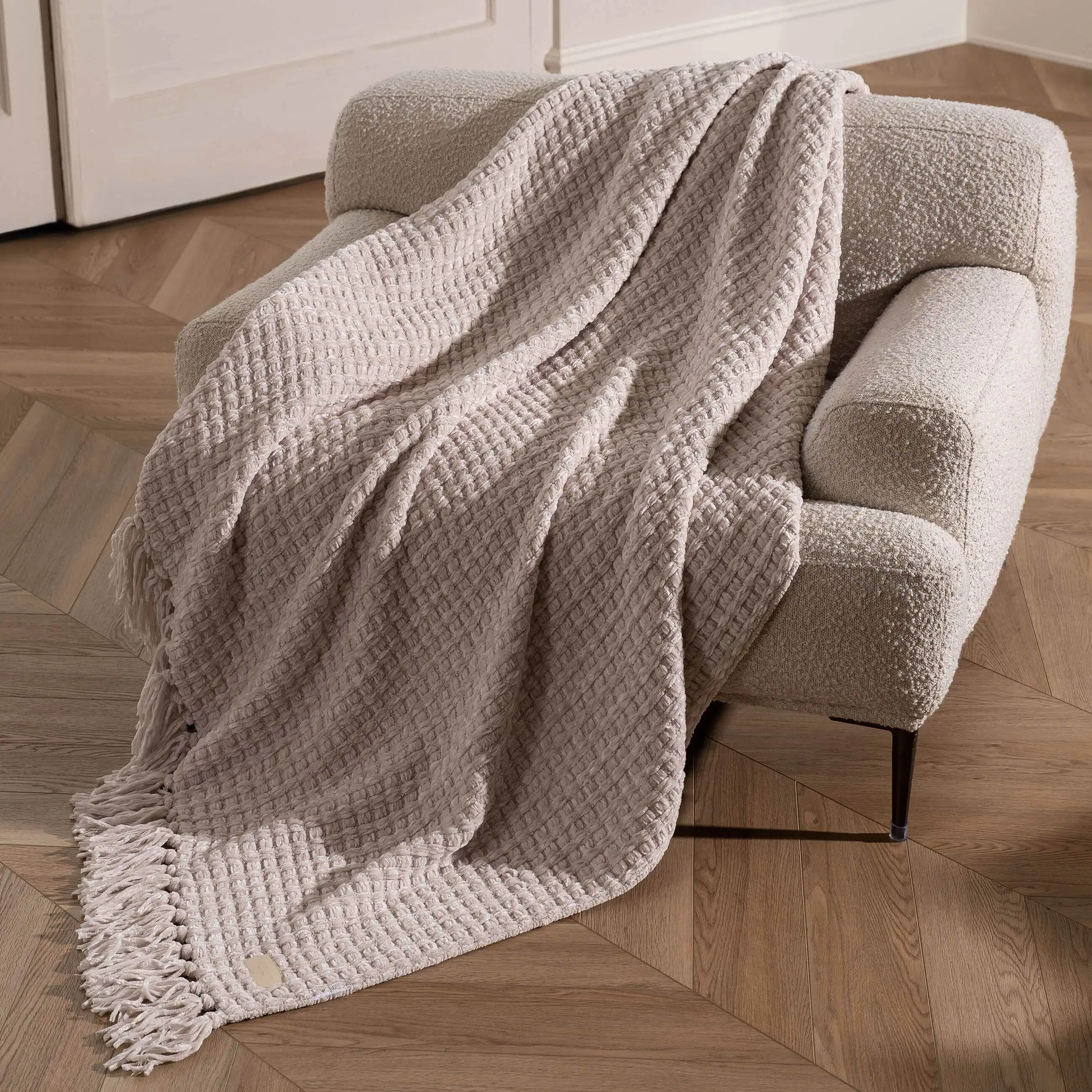 Plaid, 130x160 cm, with fringe, Chenille, milky, Chenill