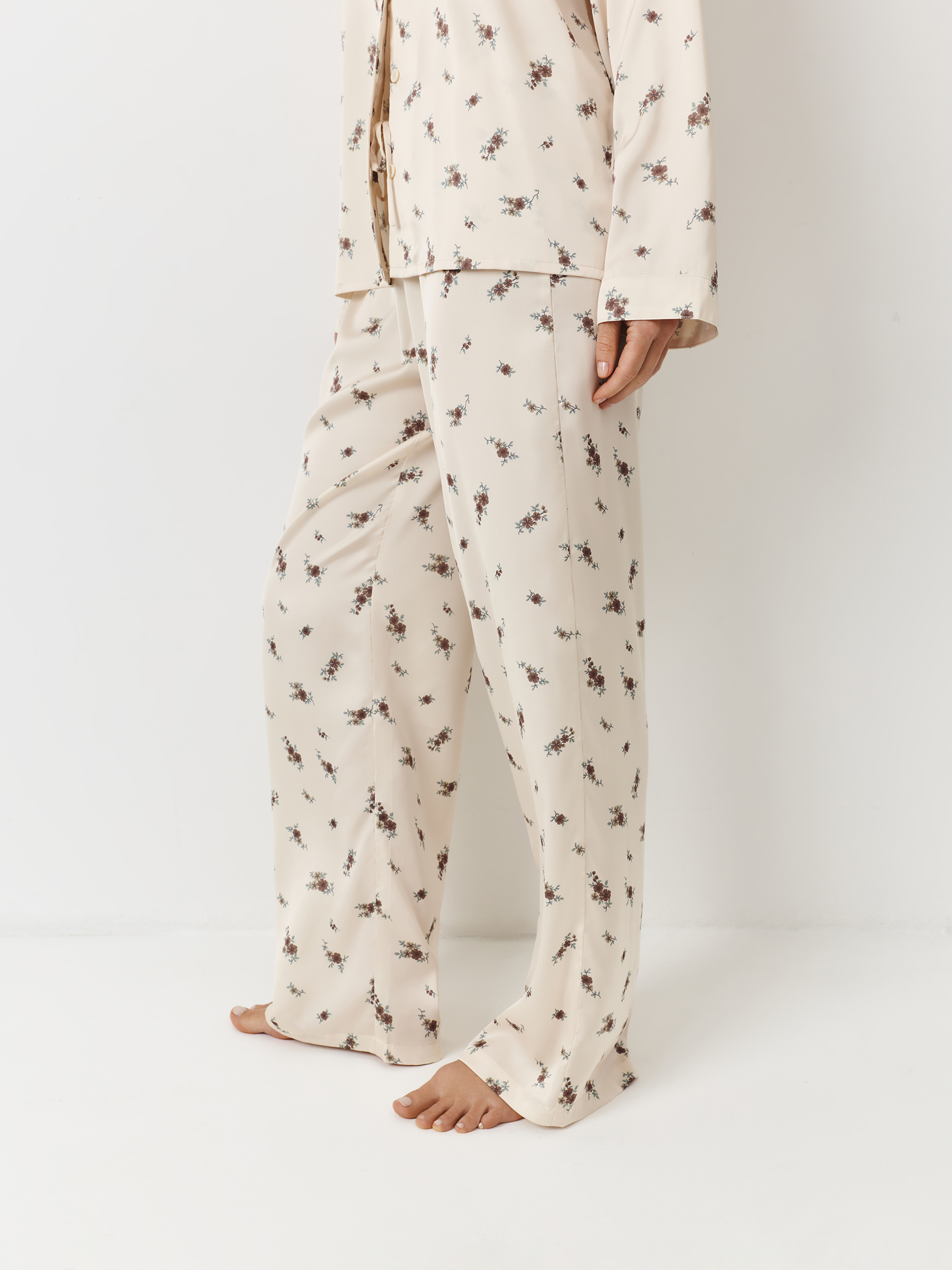 Women's trousers, homewear, size S, polyester, milky, Flowers, Roktania, image-2