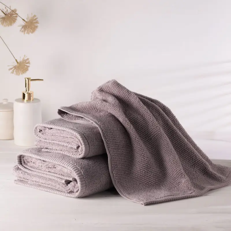 Towel, 70x140 cm, Cotton, purple, Terry cotton ,image-0