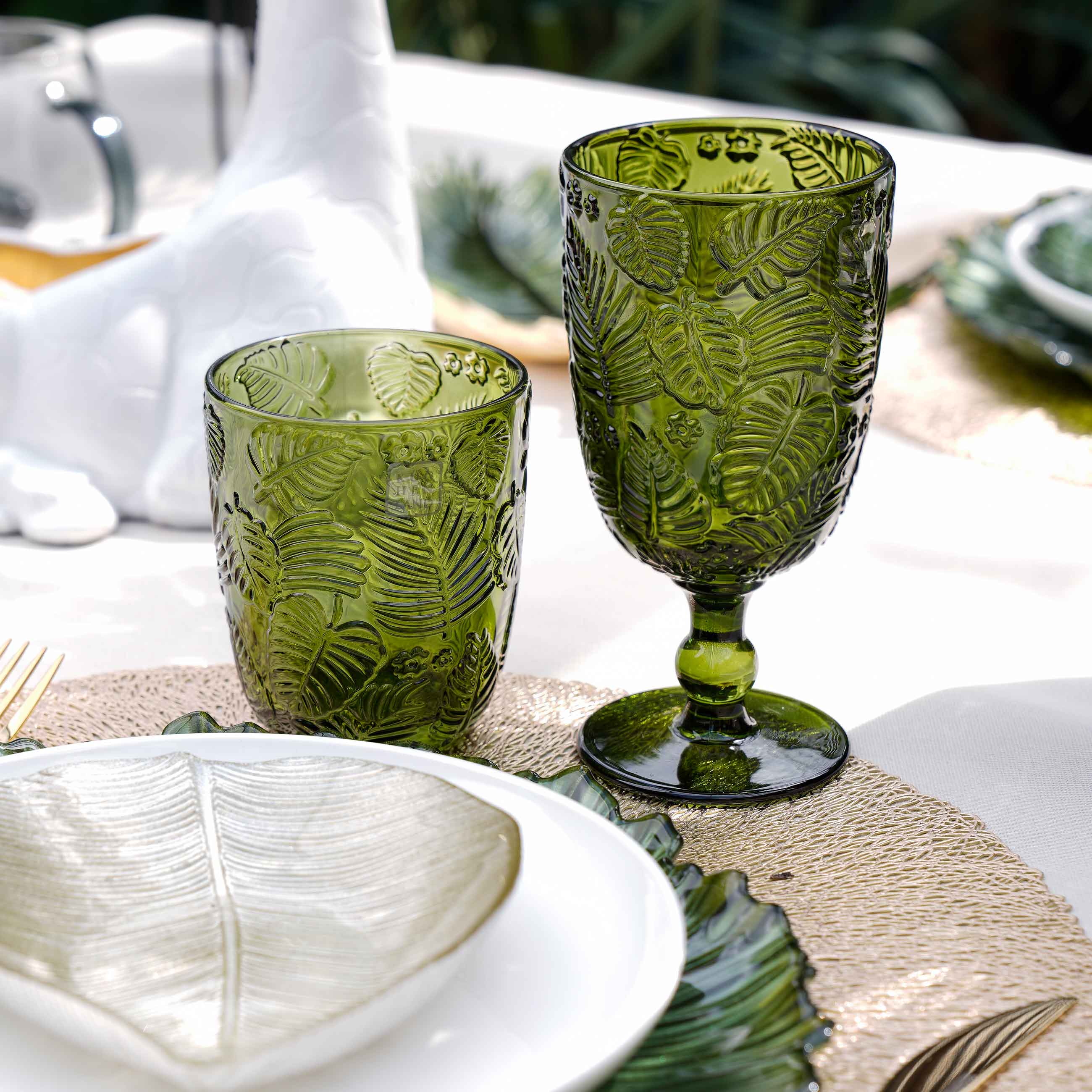 Wine glass, 310 ml, glass R, green, Monstera, Royal jungle, image-7