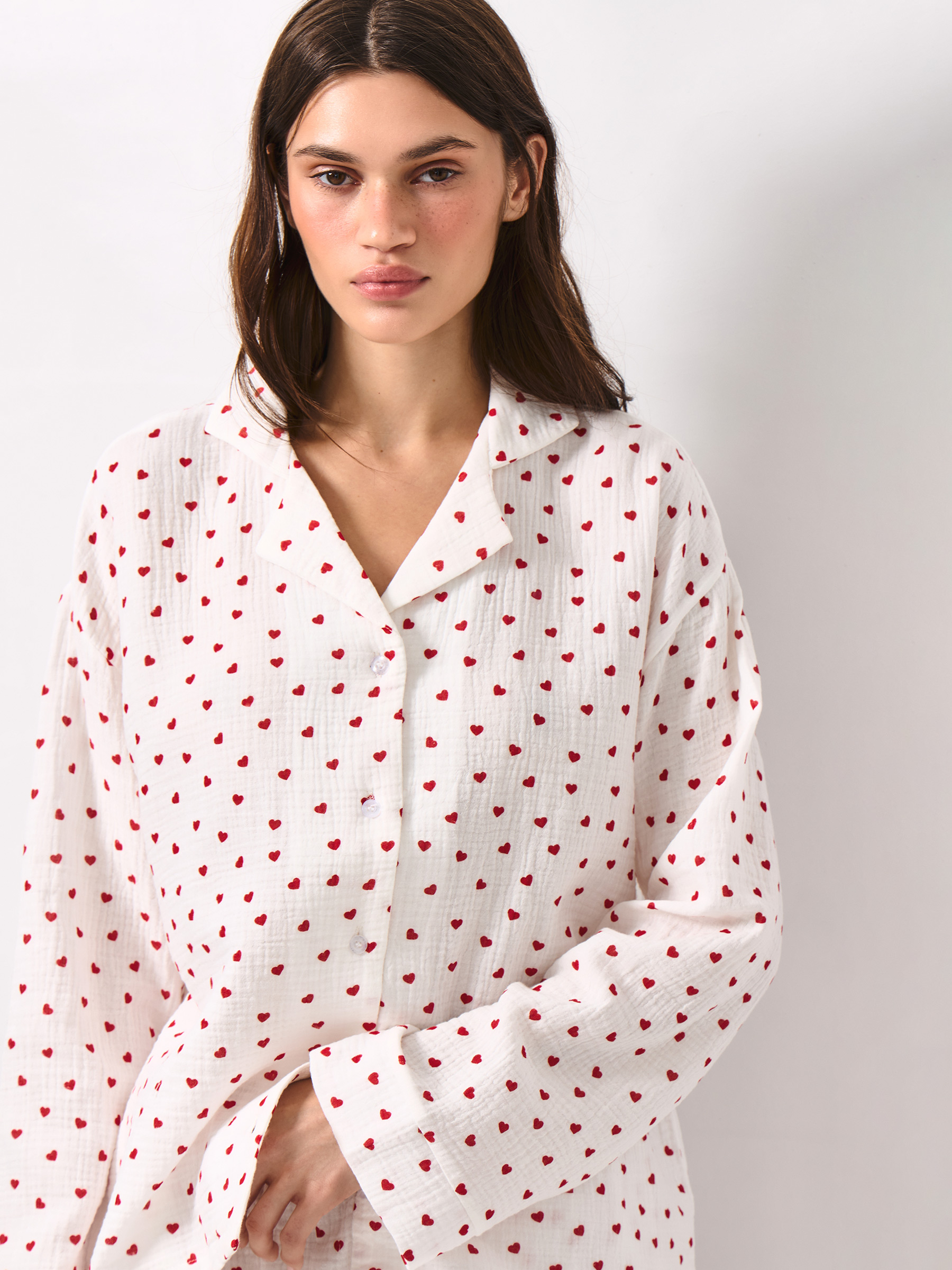 Women's shirt, homewear, size S, with long sleeves, muslin, milky, Flowers, Ateira, image-0